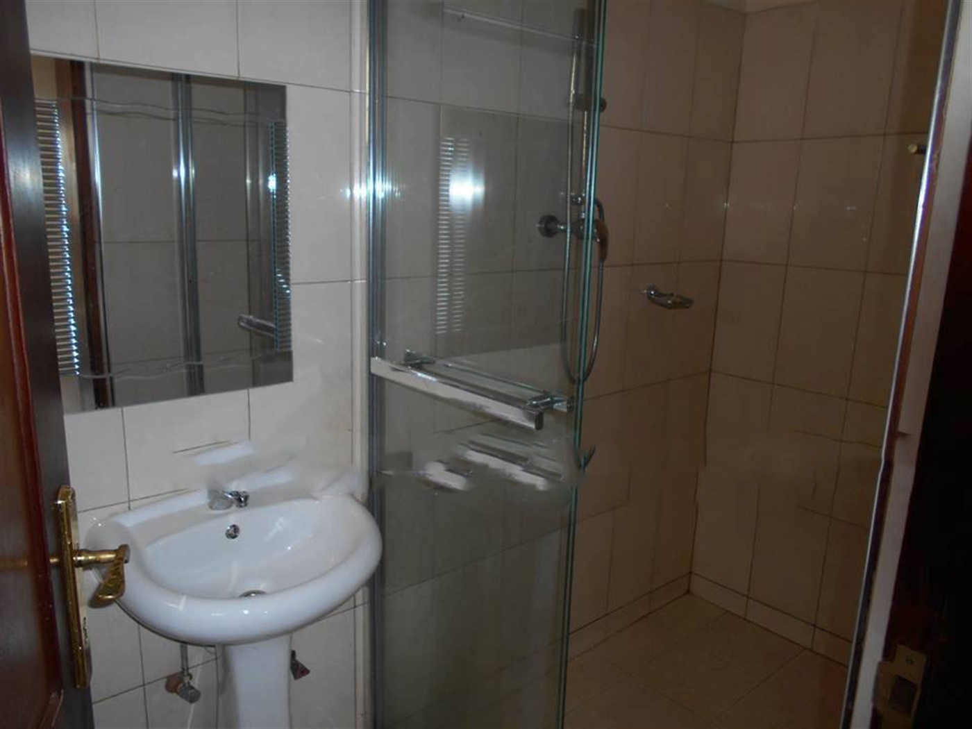 Apartment for rent in Namugongo Wakiso