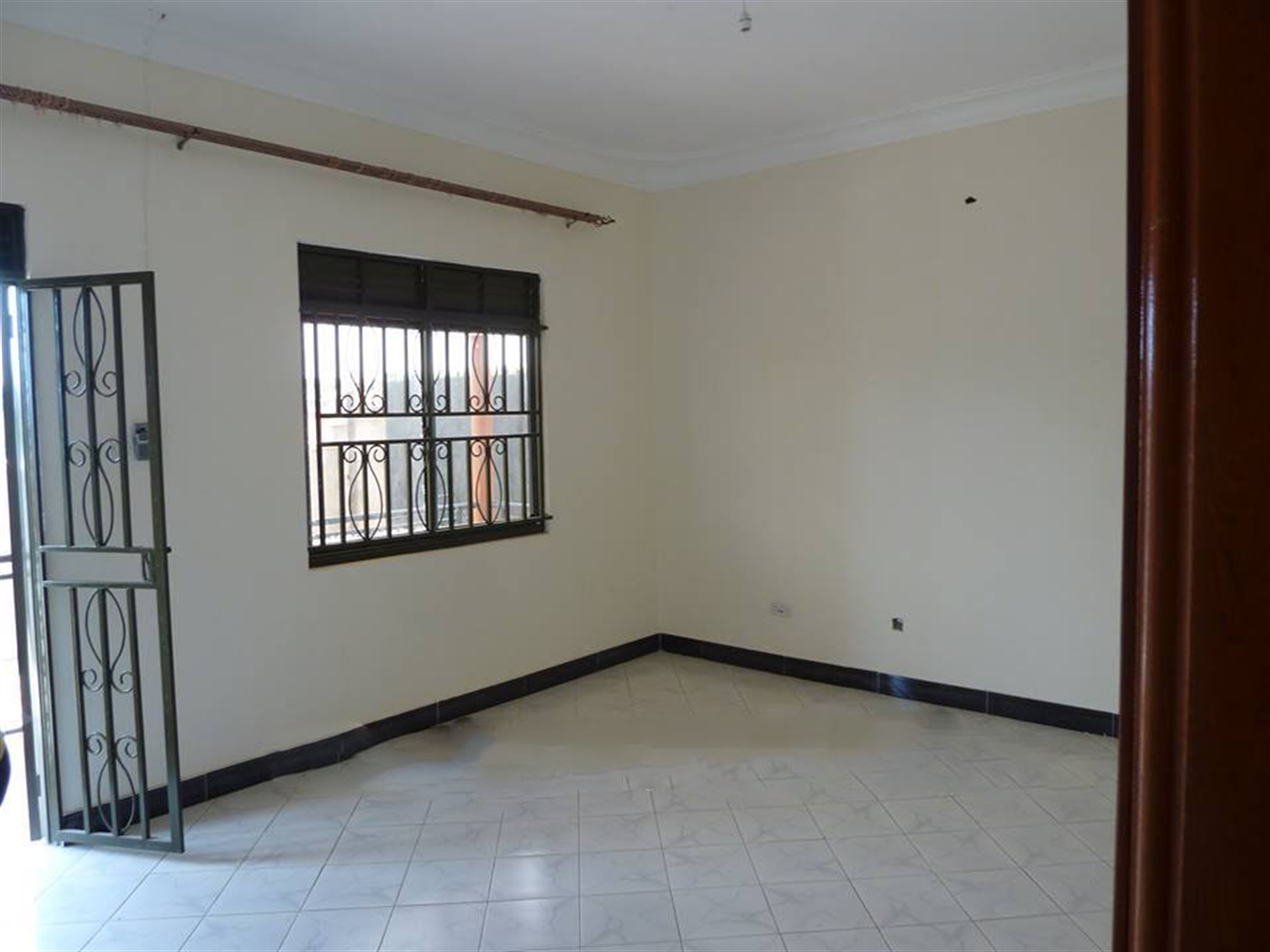 Semi Detached for rent in Kira Wakiso