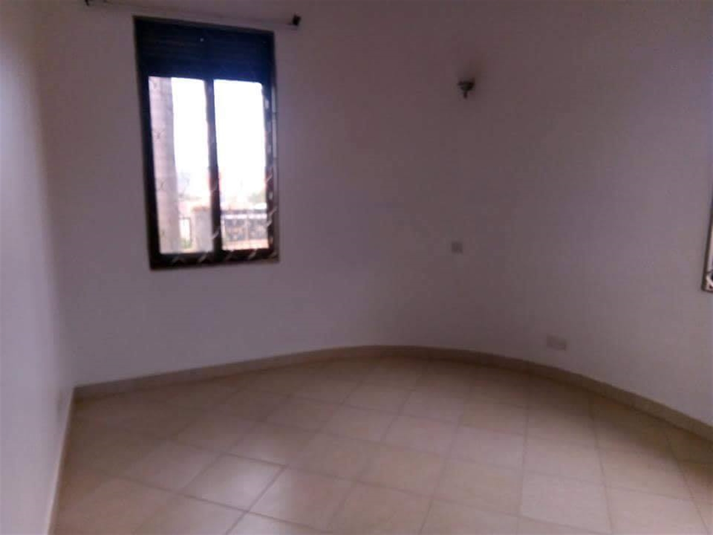 Semi Detached for rent in Bweyogerere Wakiso