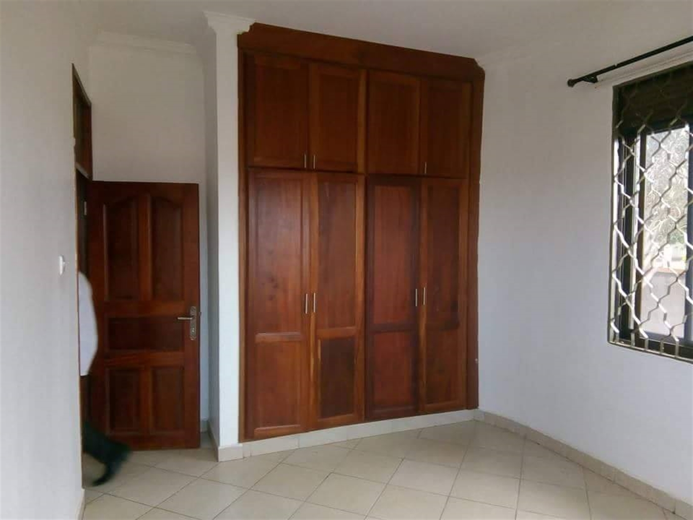 Semi Detached for rent in Bweyogerere Wakiso