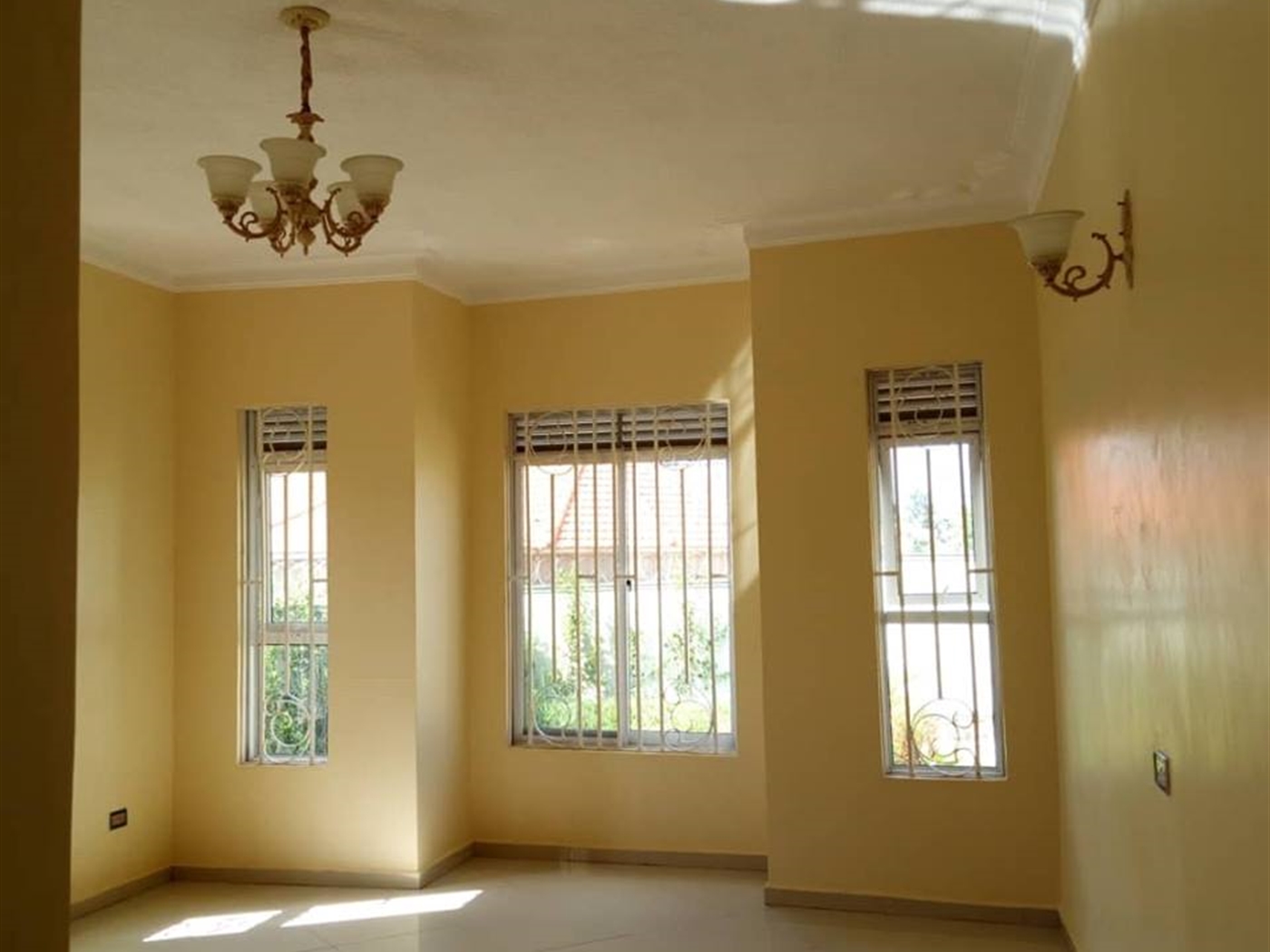 Bungalow for sale in Kira Wakiso