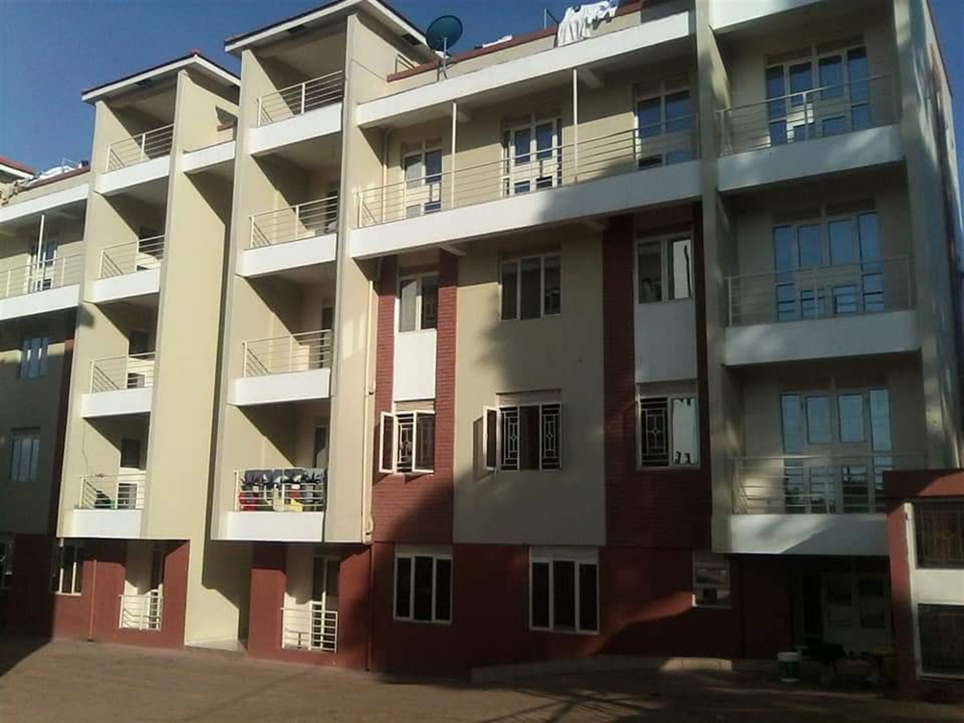 Duplex for sale in Najjera Wakiso