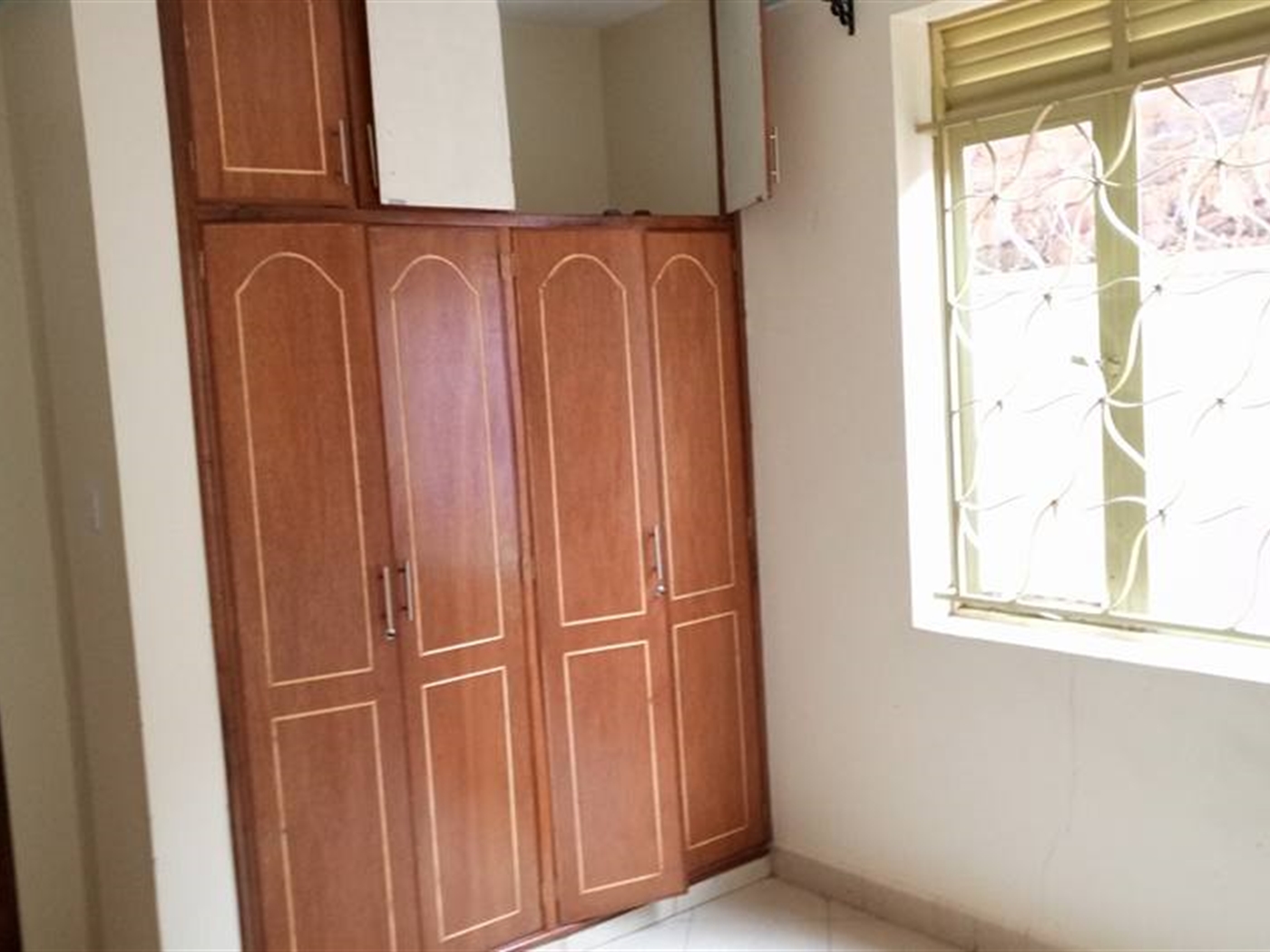 Apartment for rent in Kyaliwajjala Wakiso