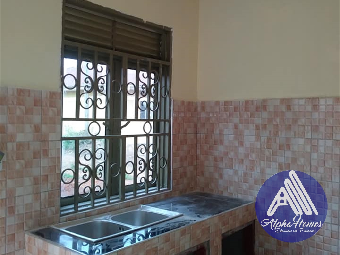 Semi Detached for rent in Mpererwe Wakiso