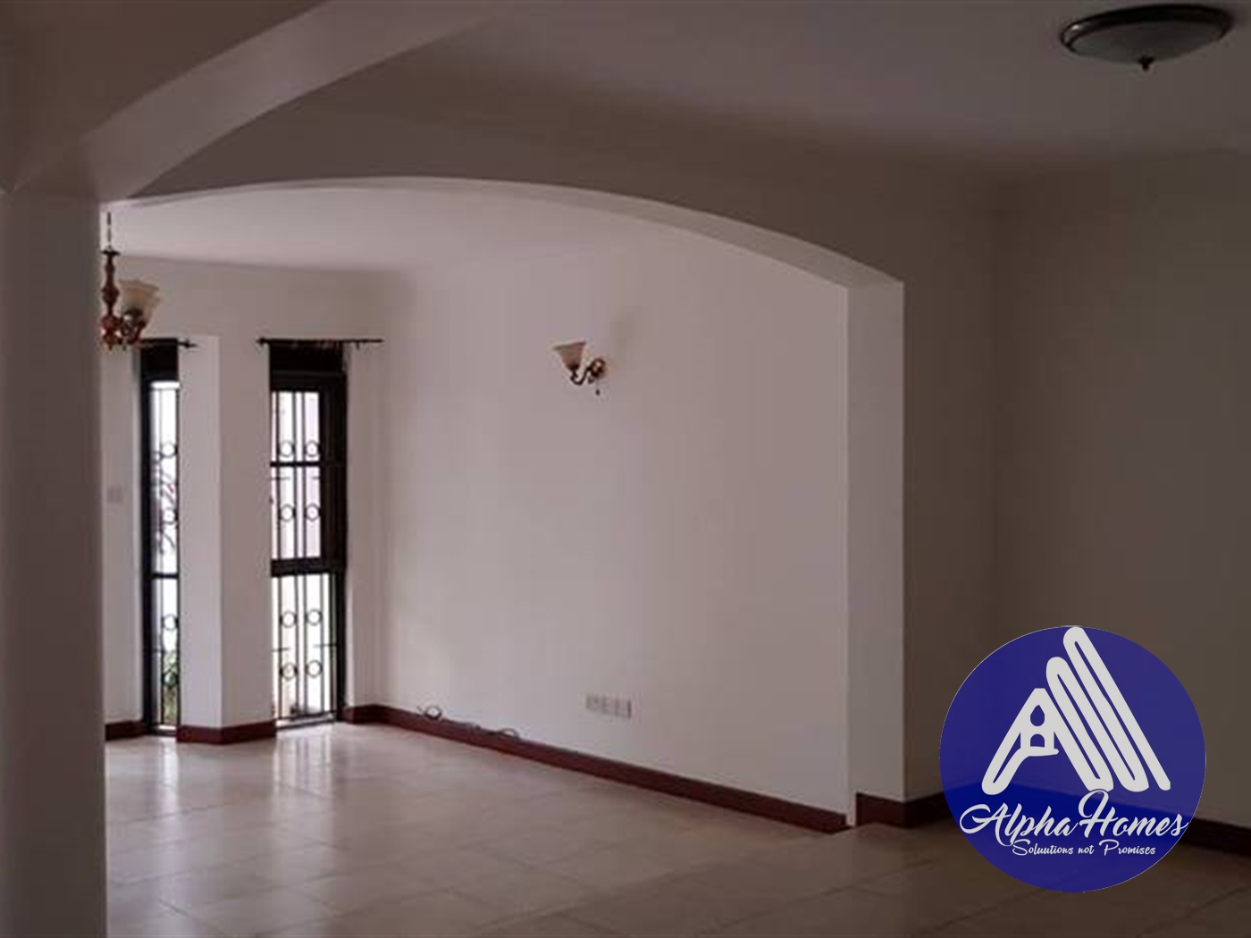 Bungalow for rent in Kololo Kampala