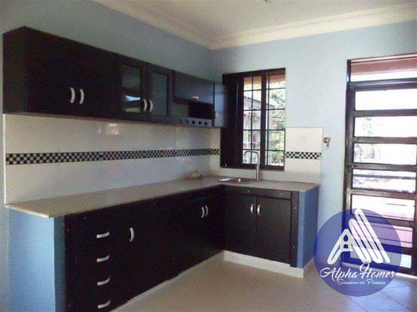 Apartment for rent in Kisaasi Wakiso