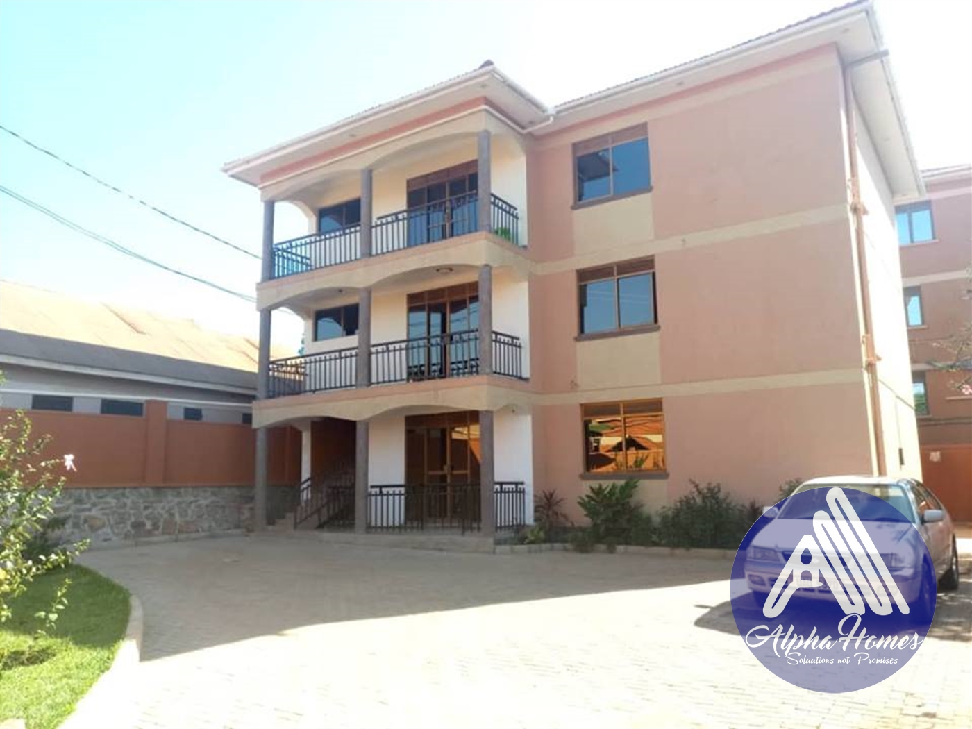 Apartment for rent in Kiwaatule Kampala