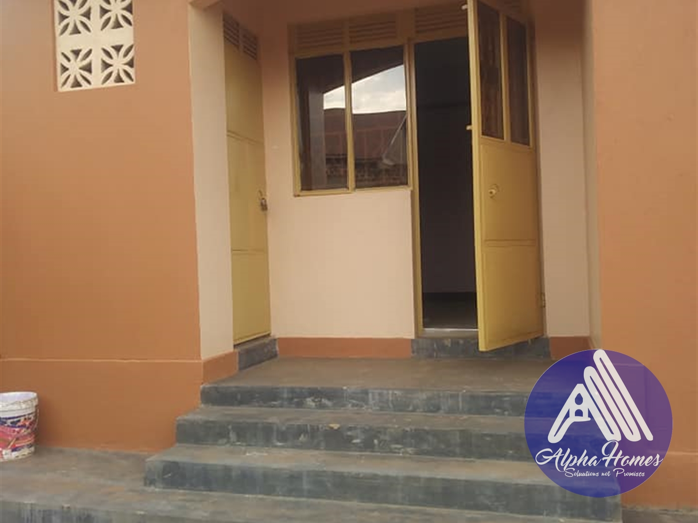 Semi Detached for rent in Mpererwe Wakiso