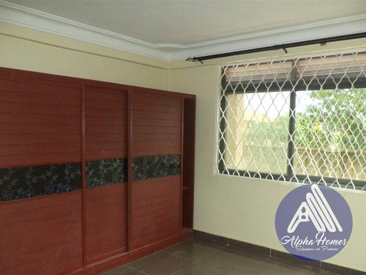 Apartment for rent in Kisaasi Kampala