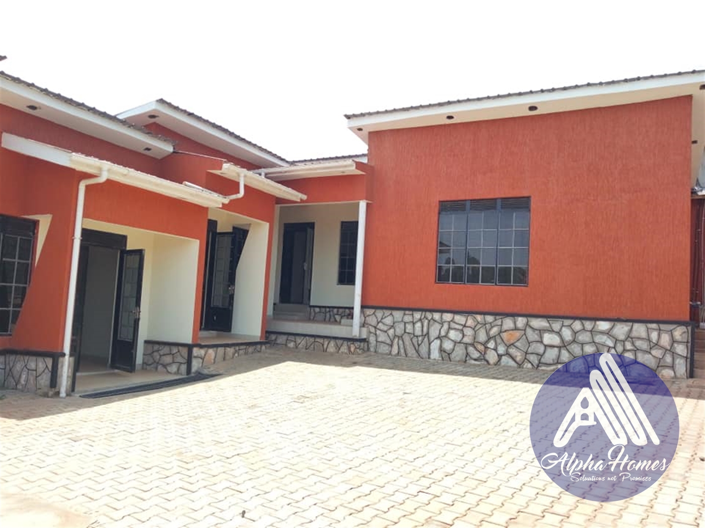 Semi Detached for rent in Kira Kampala