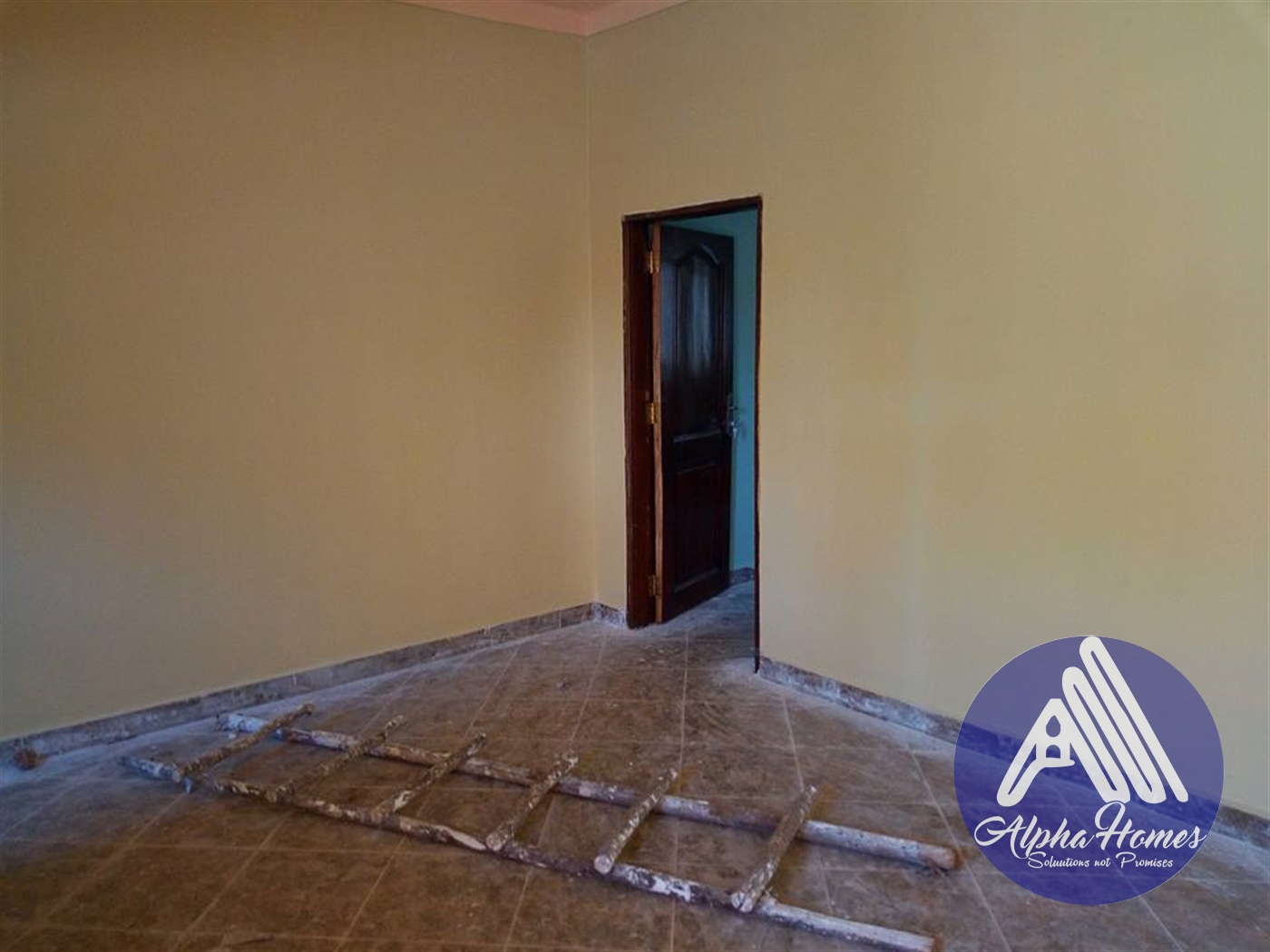 Semi Detached for rent in Bweyogerere Wakiso