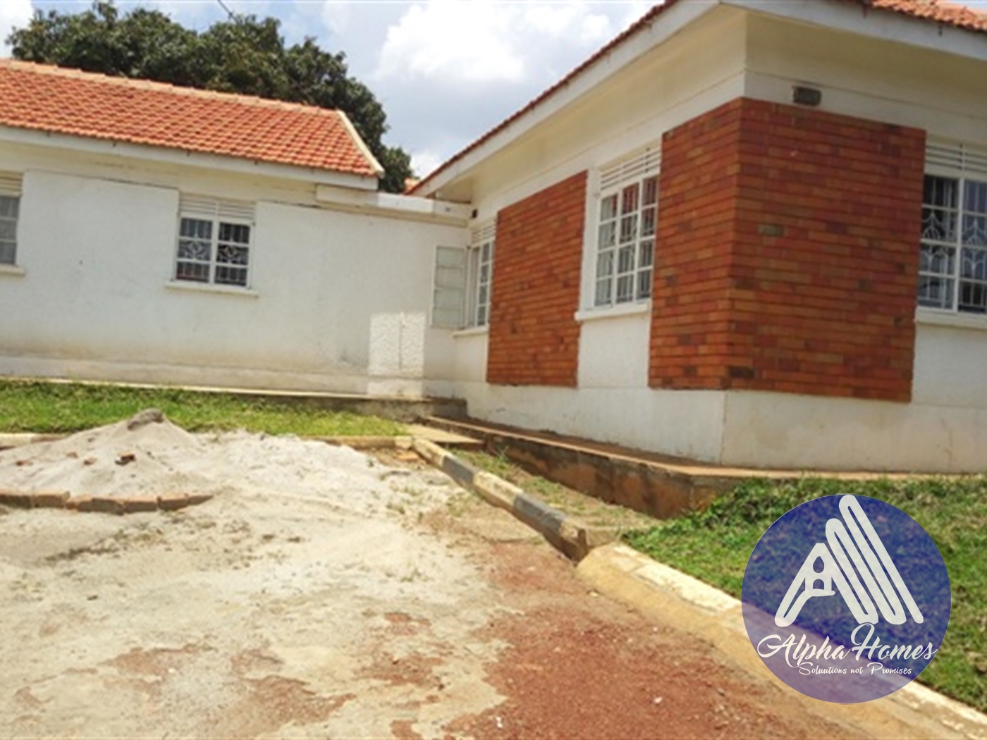 Semi Detached for rent in Ntinda Kampala