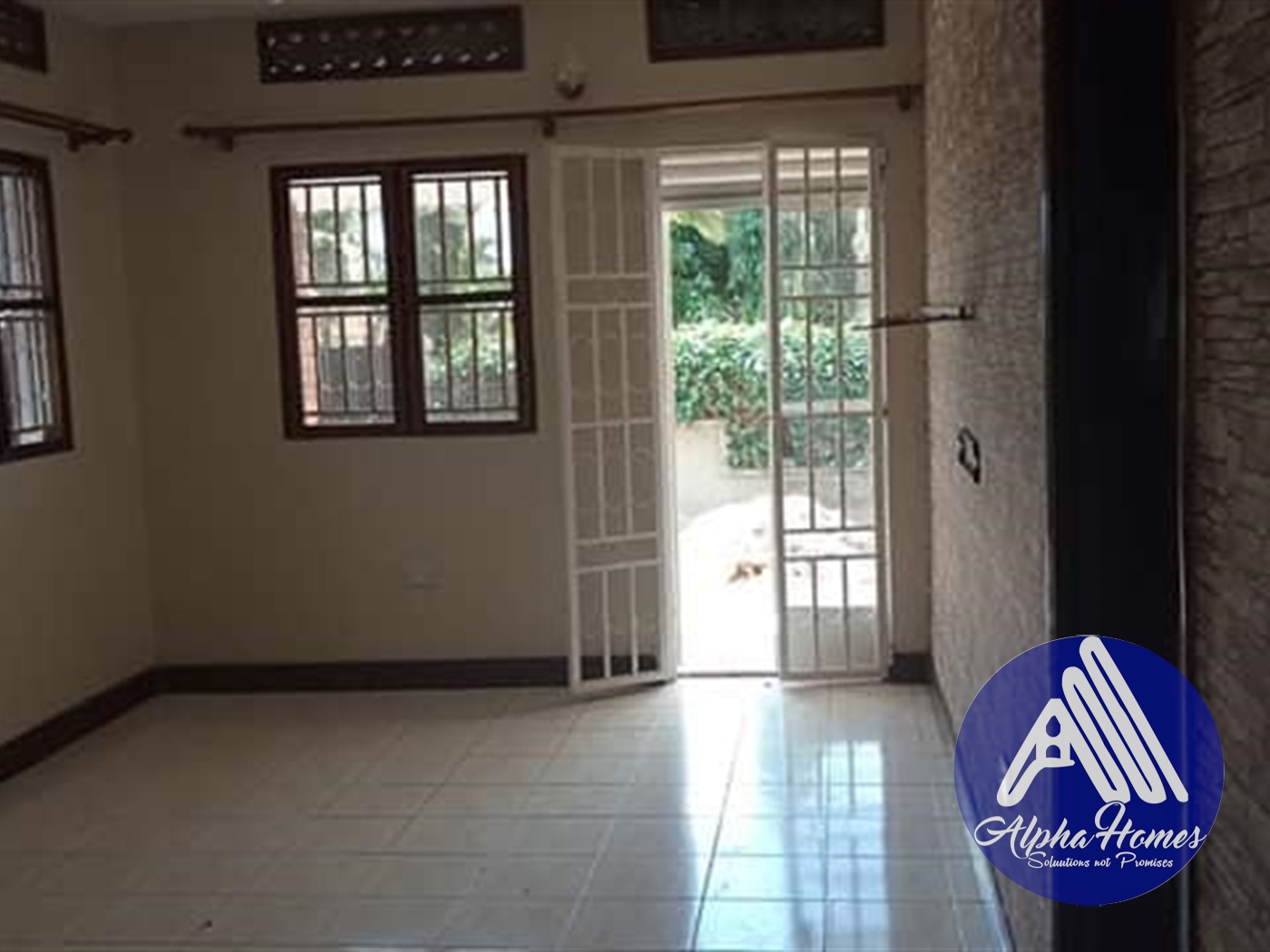 Bungalow for rent in Naalya Kampala