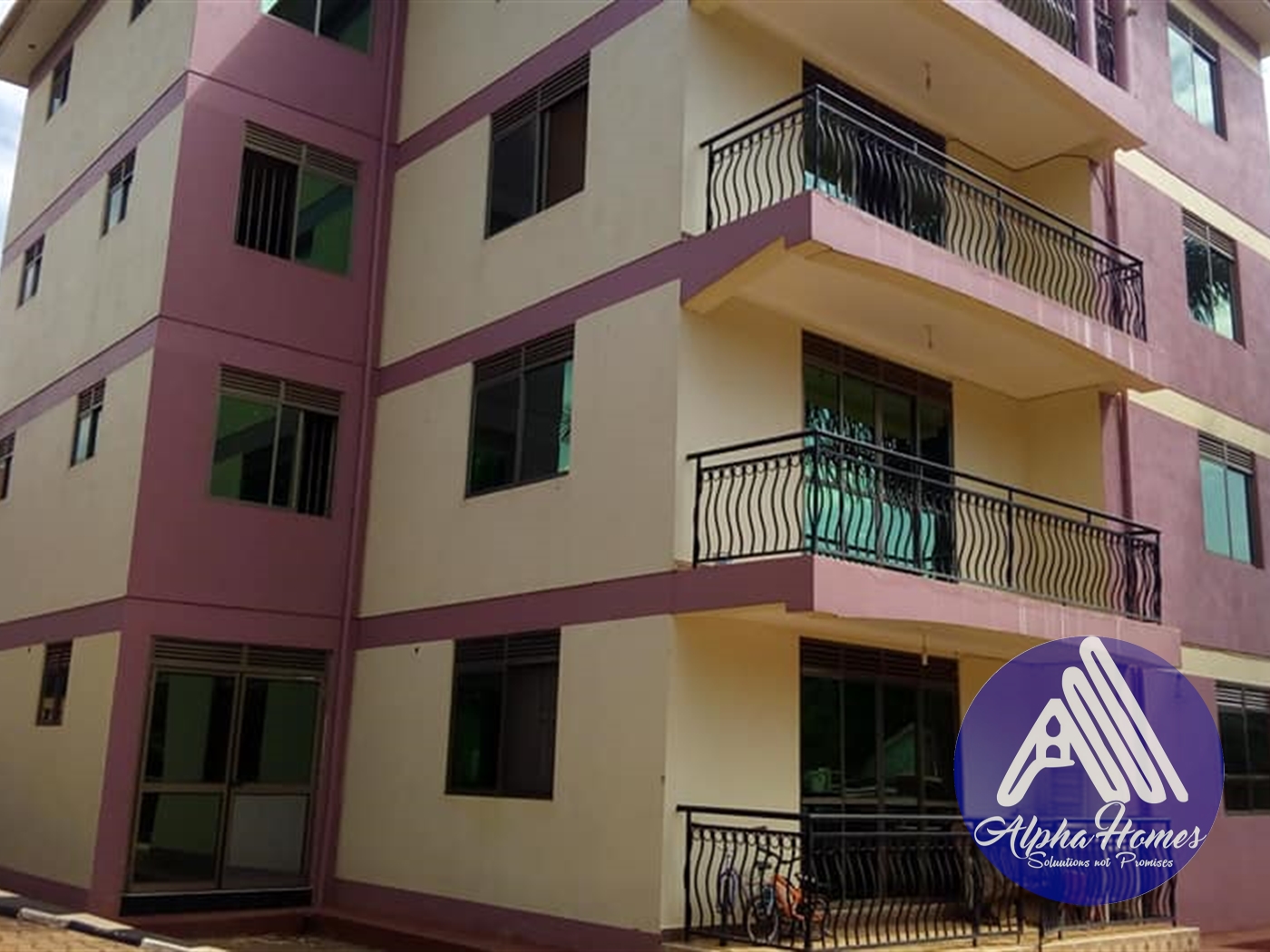 Apartment for rent in Kiwaatule Kampala