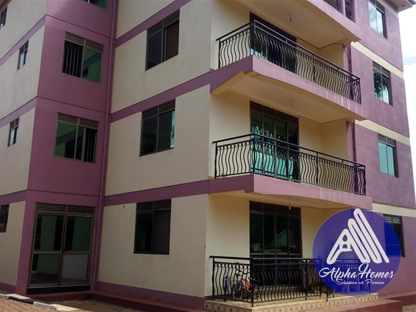 Apartment for rent in Kiwaatule Kampala