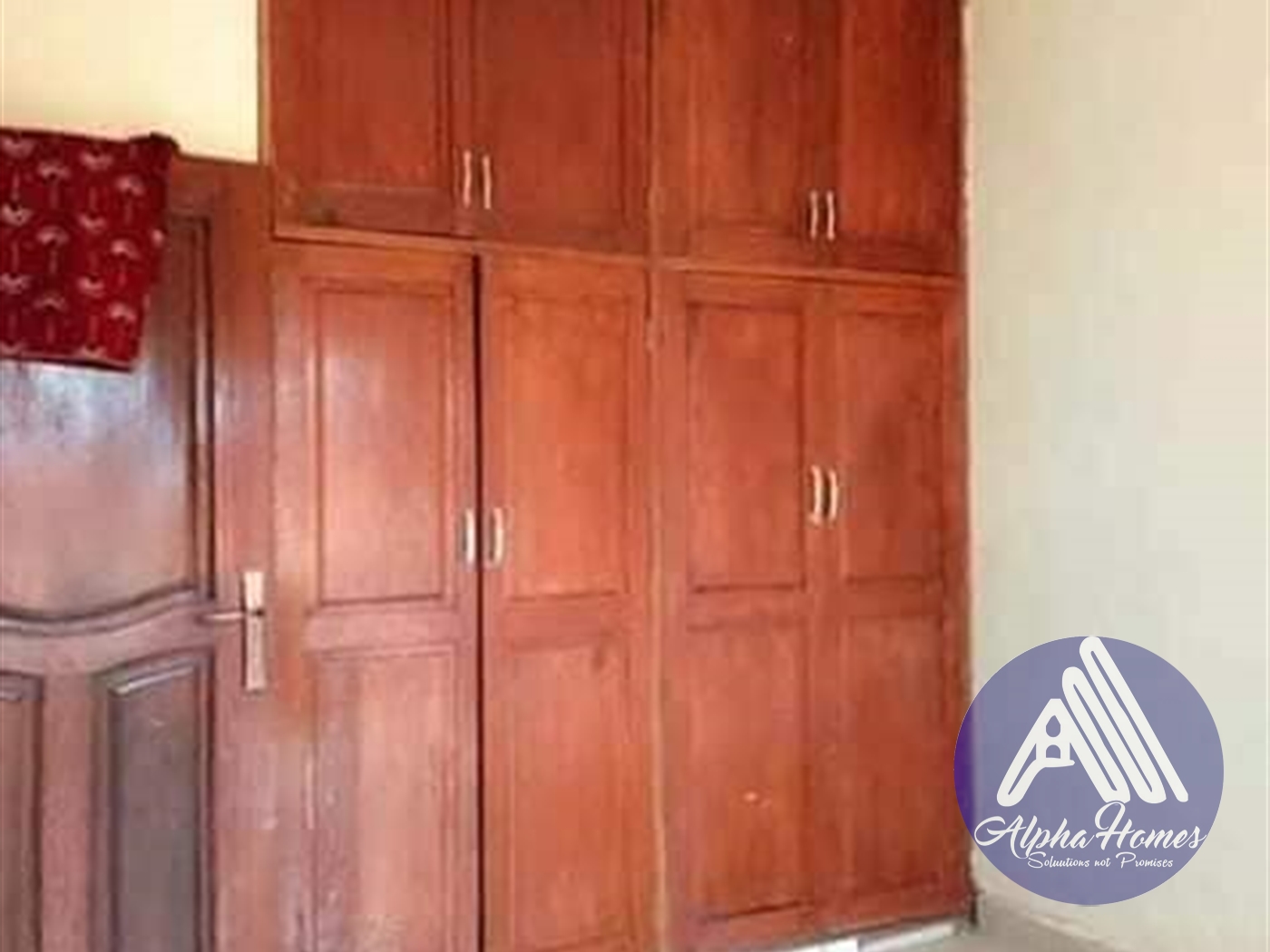 Semi Detached for rent in Mpererwe Wakiso