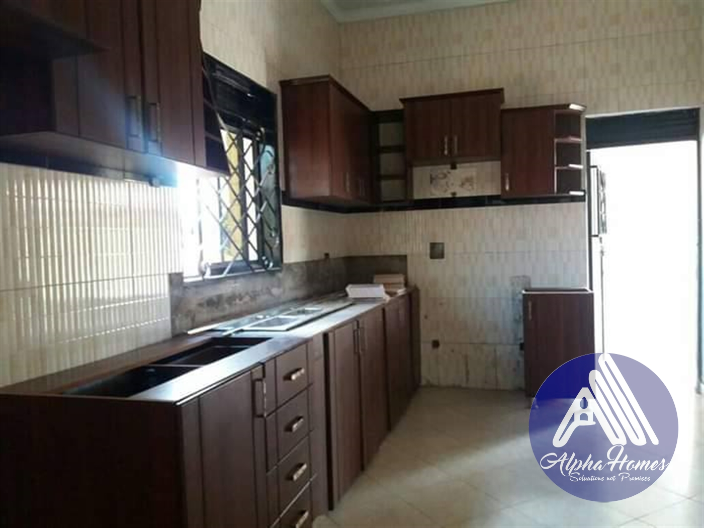 Bungalow for sale in Munyonyo Kampala