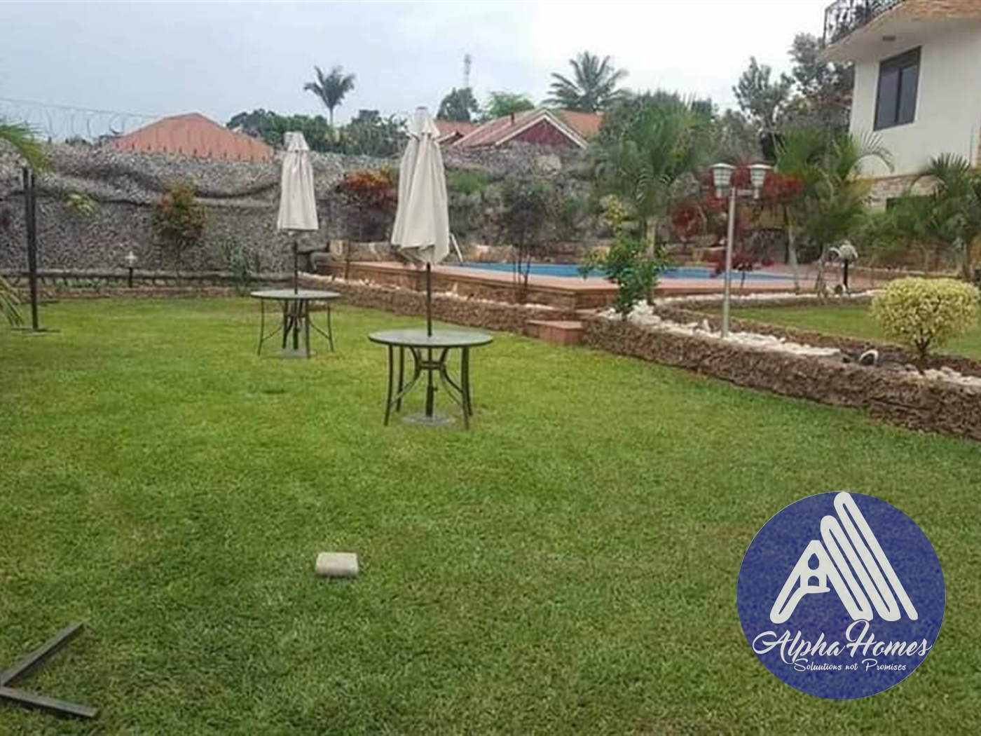 Mansion for sale in Naalya Kampala