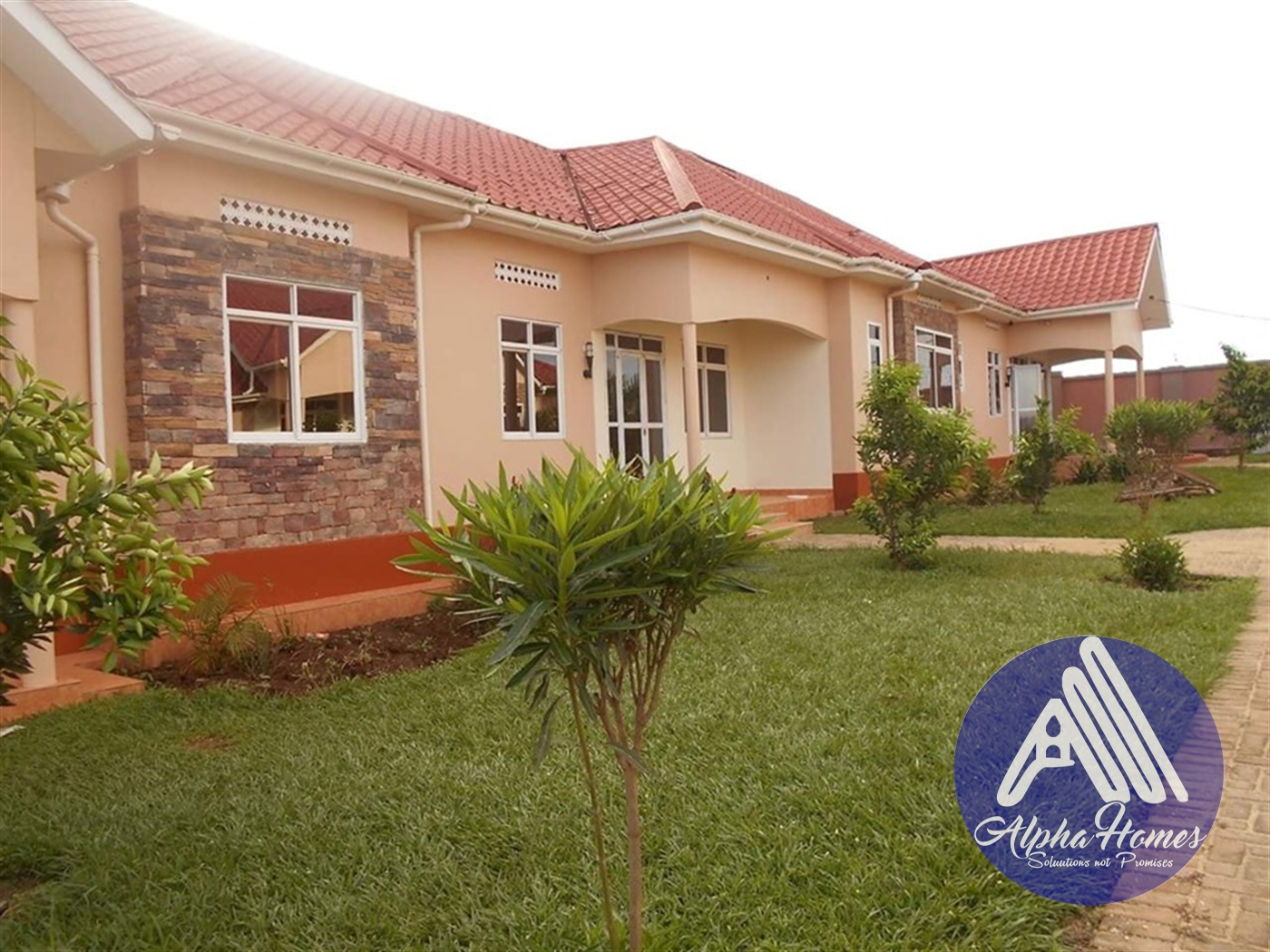 Semi Detached for rent in Bweyogerere Wakiso