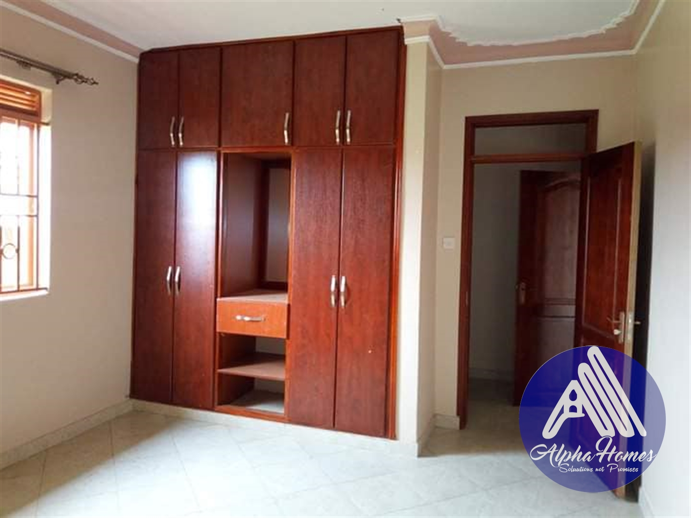 Semi Detached for rent in Najjera Wakiso