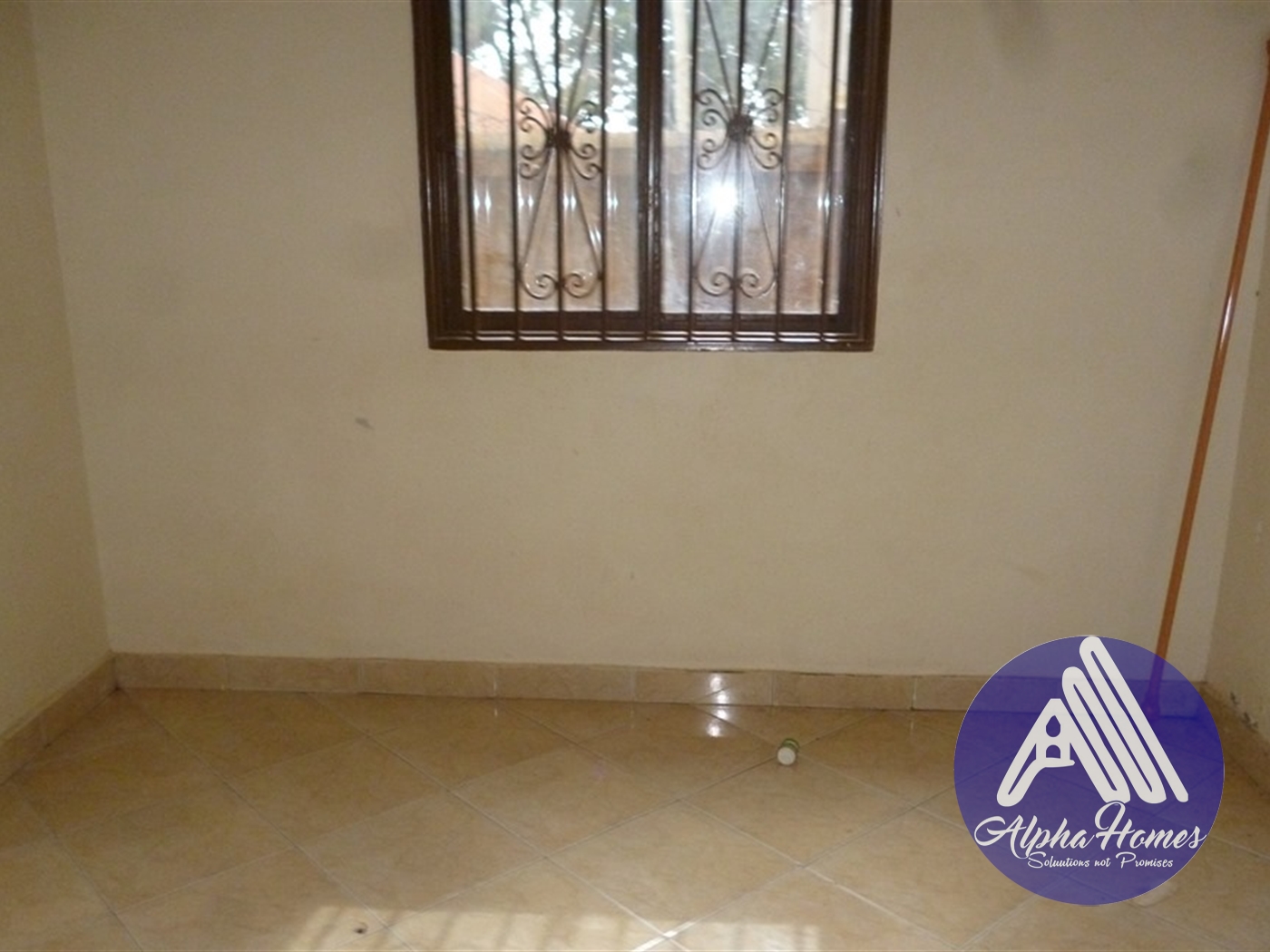 Semi Detached for rent in Bweyogerere Wakiso