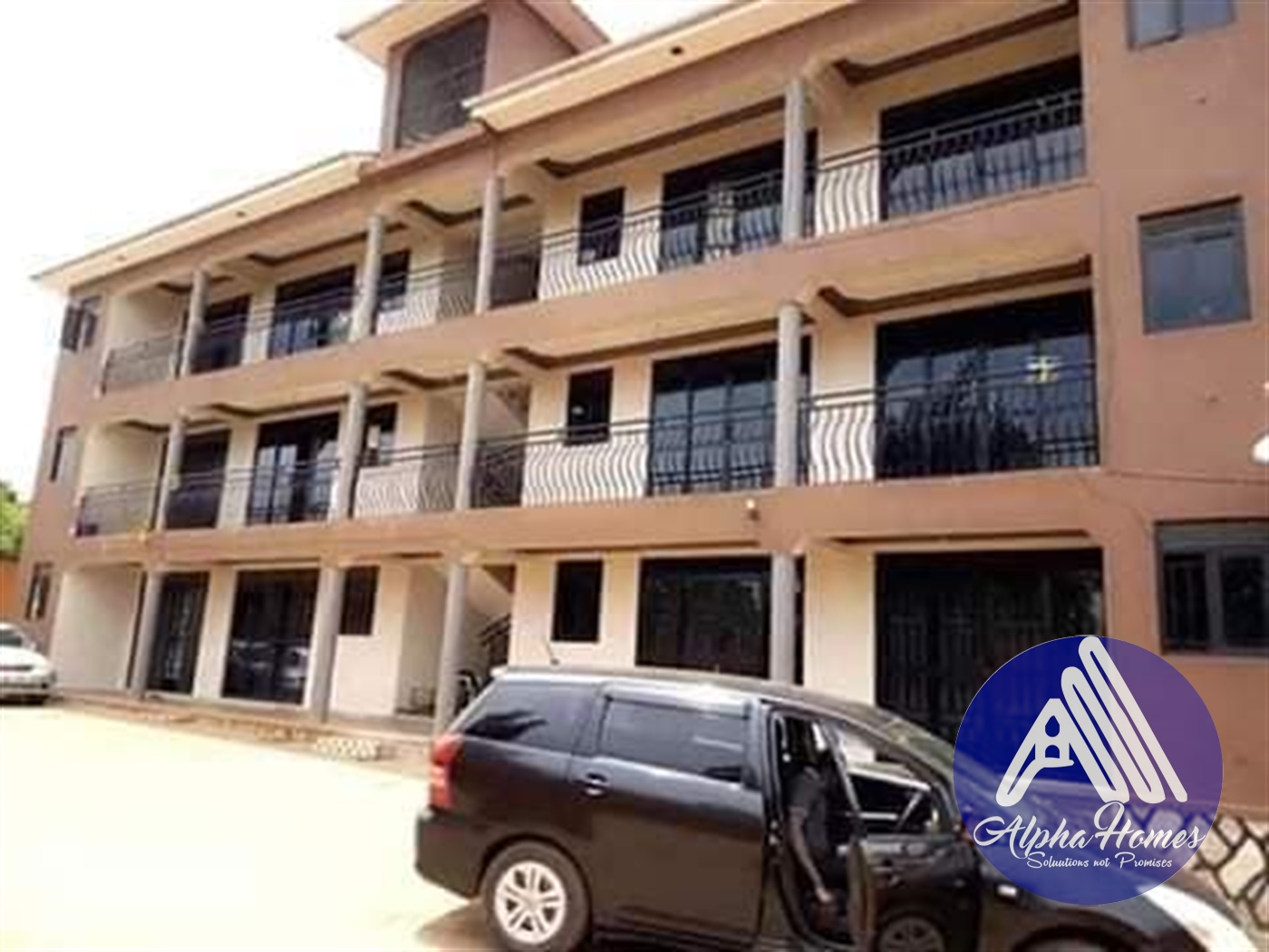 Semi Detached for rent in Kisaasi Kampala