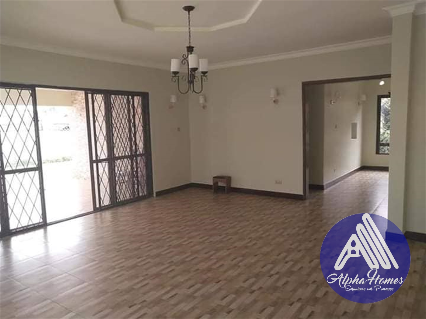 Bungalow for rent in Naalya Kampala