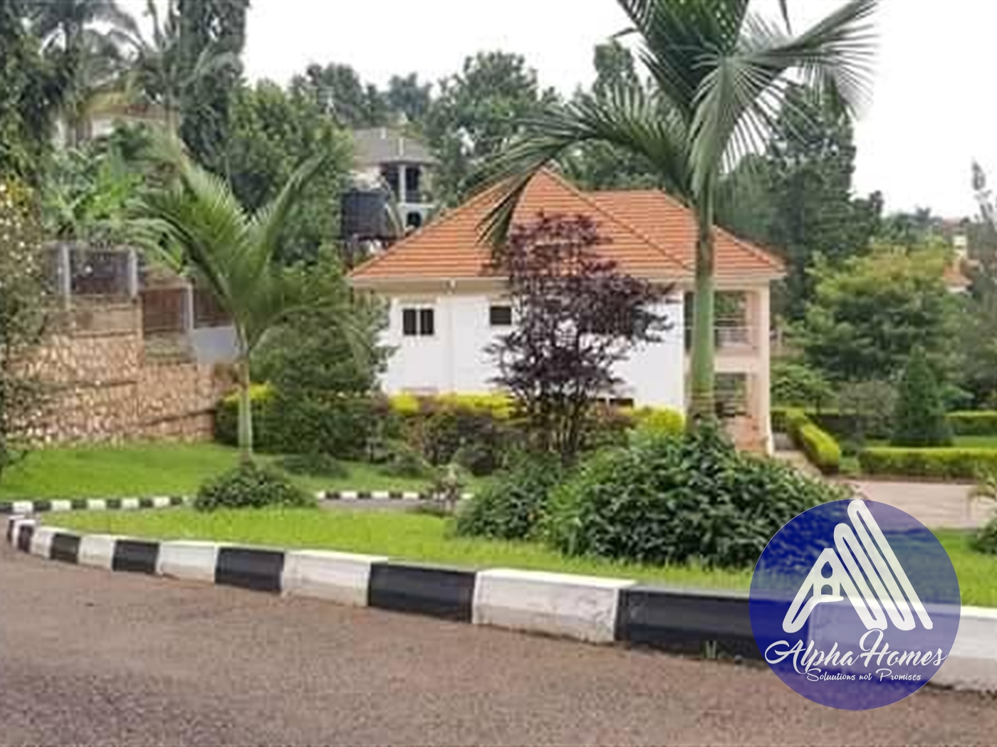 Mansion for rent in Naguru Kampala