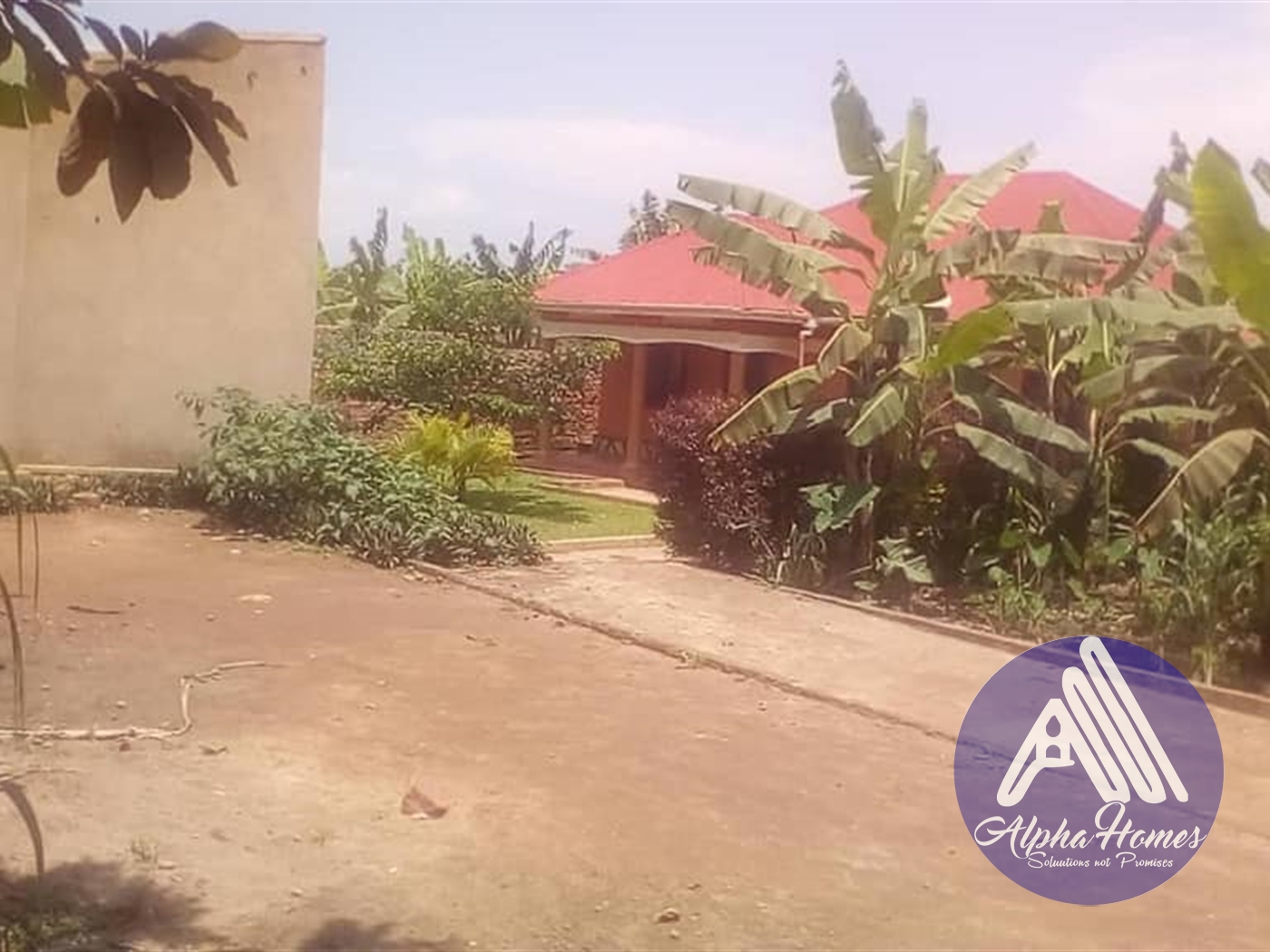 Bungalow for sale in Kasangati Wakiso