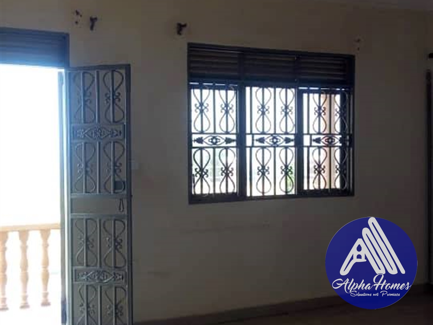 Semi Detached for rent in Mpererwe Kampala