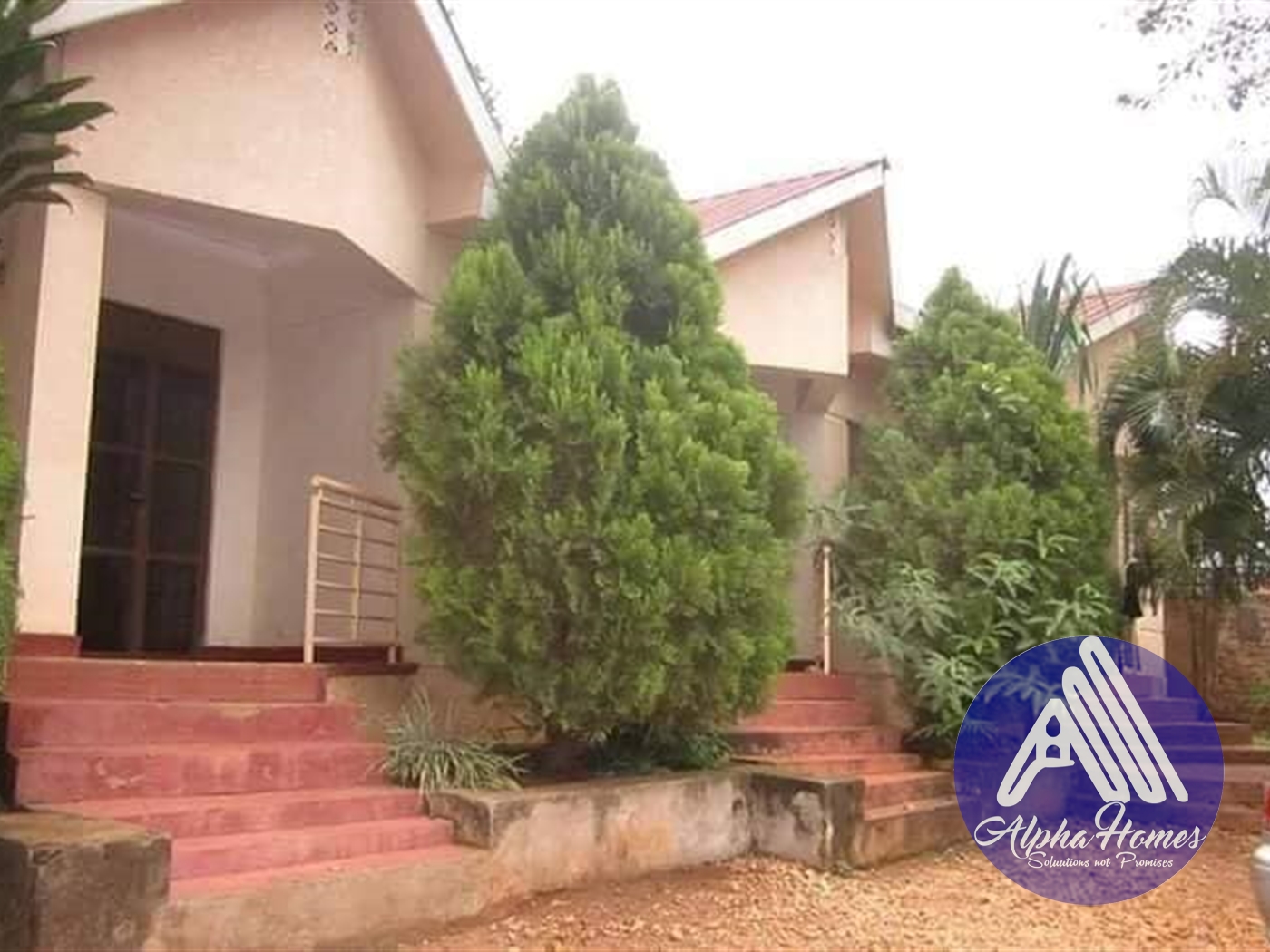 Semi Detached for rent in Ntinda Kampala