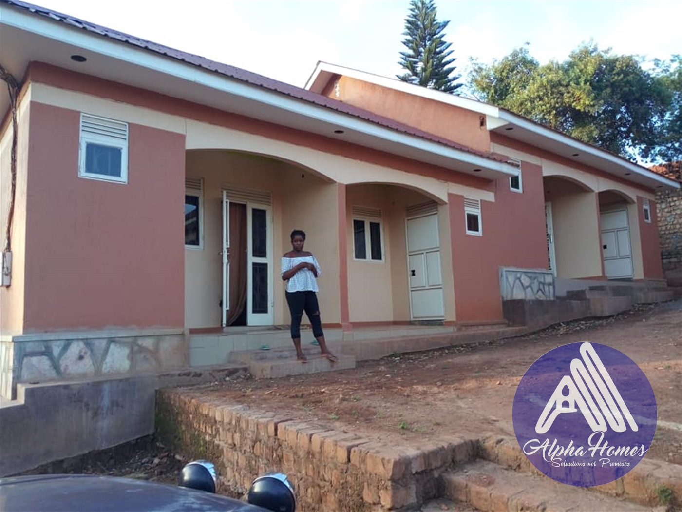 Semi Detached for rent in Naalya Kampala