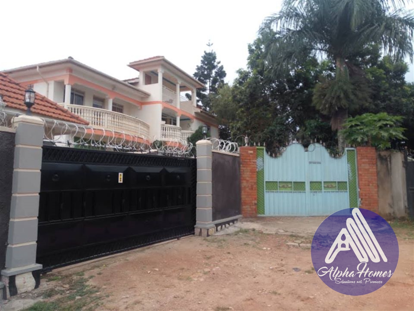 Bungalow for sale in Munyonyo Kampala