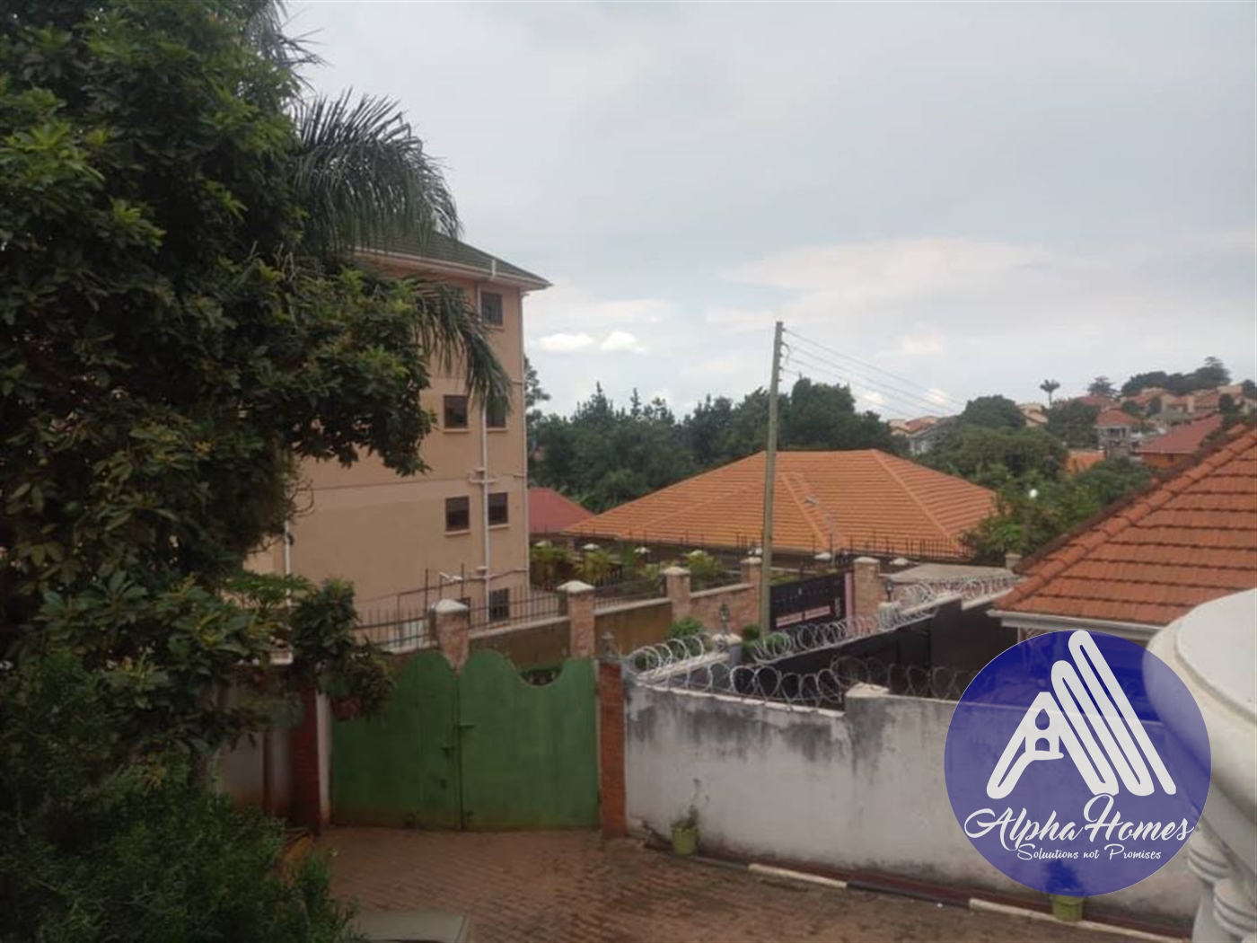 Bungalow for sale in Munyonyo Kampala