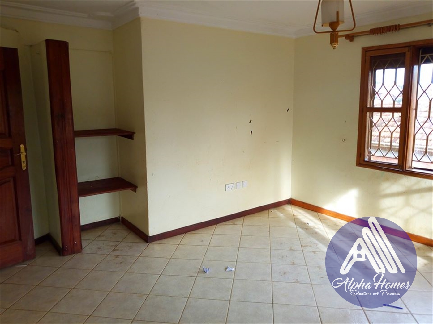 Duplex for rent in Naalya Kampala