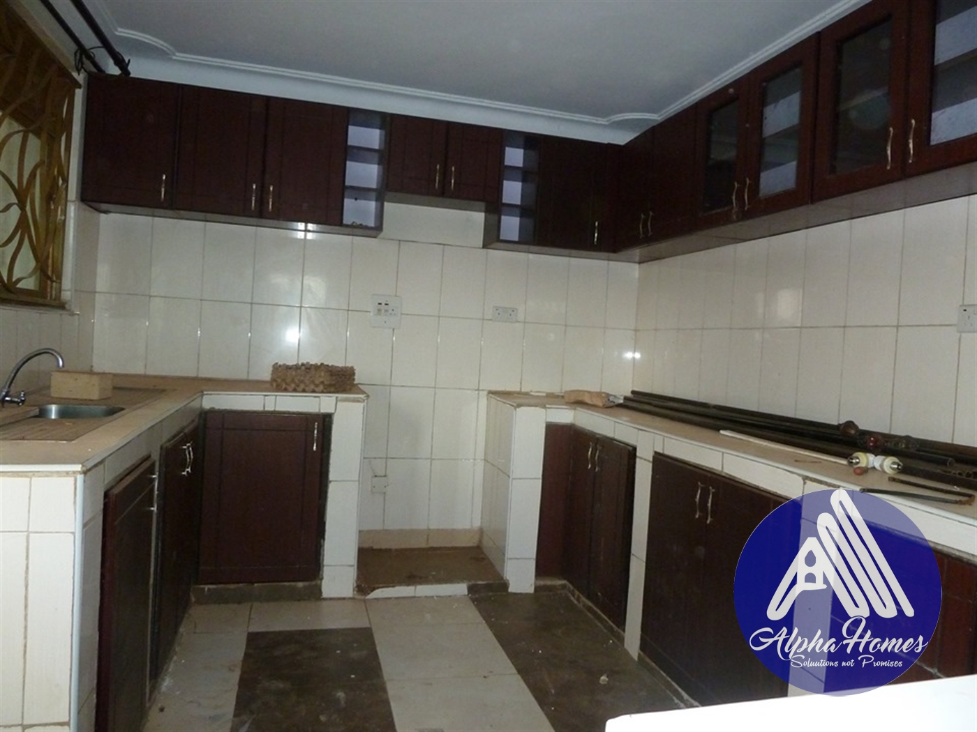 Apartment for rent in Kisaasi Kampala