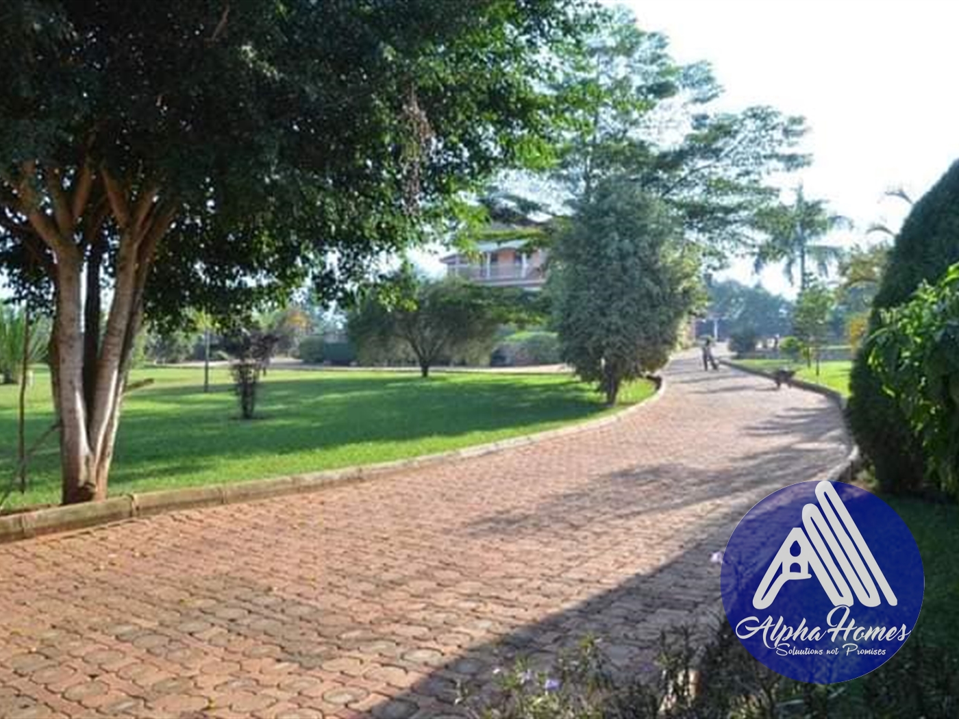 Mansion for sale in Matugga Wakiso