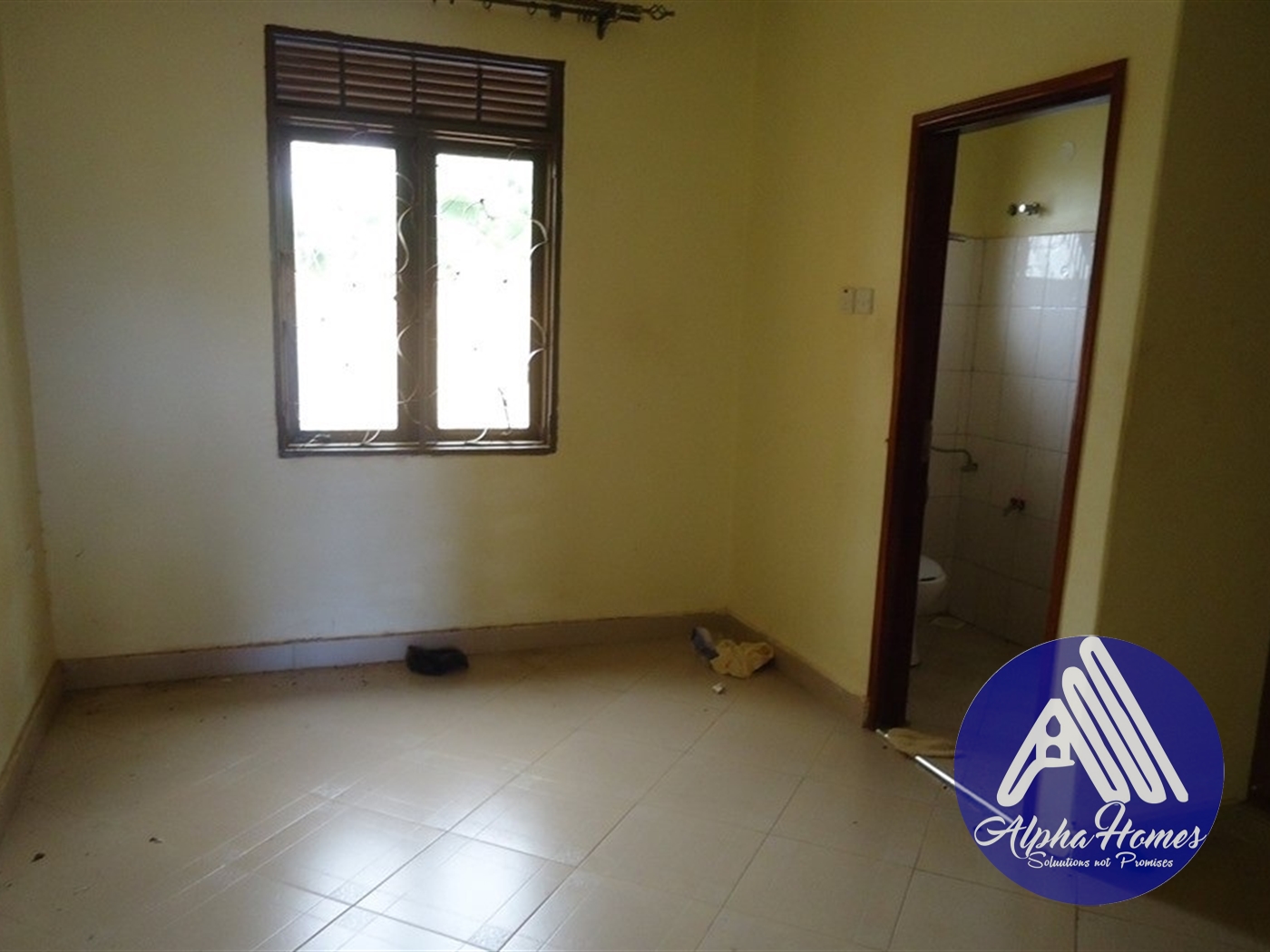 Semi Detached for rent in Kyaliwajjala Wakiso