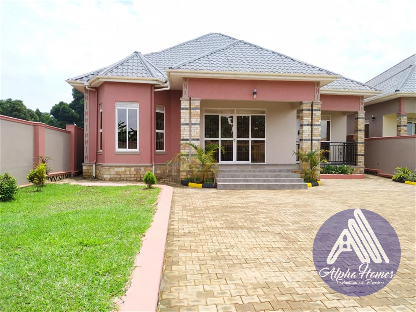 Bungalow for sale in Kira Wakiso