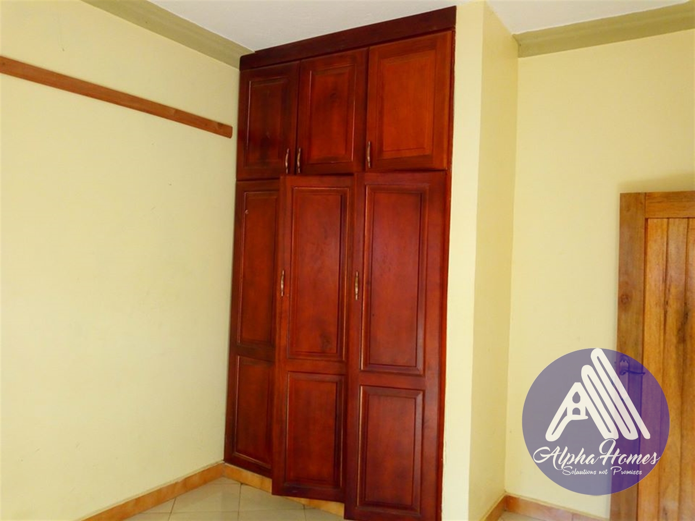 Semi Detached for rent in Kyaliwajjala Wakiso