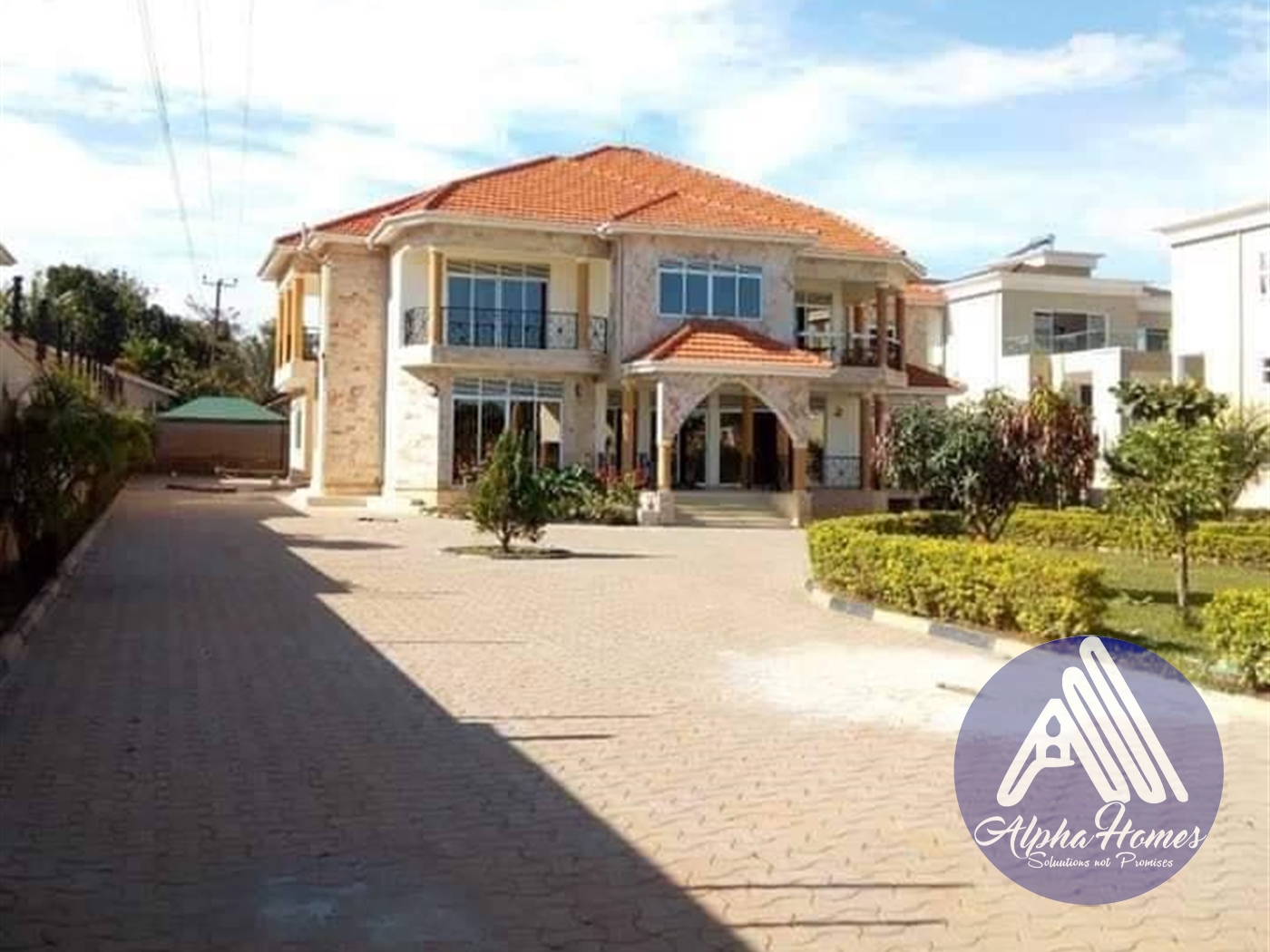 Mansion for sale in Munyonyo Kampala