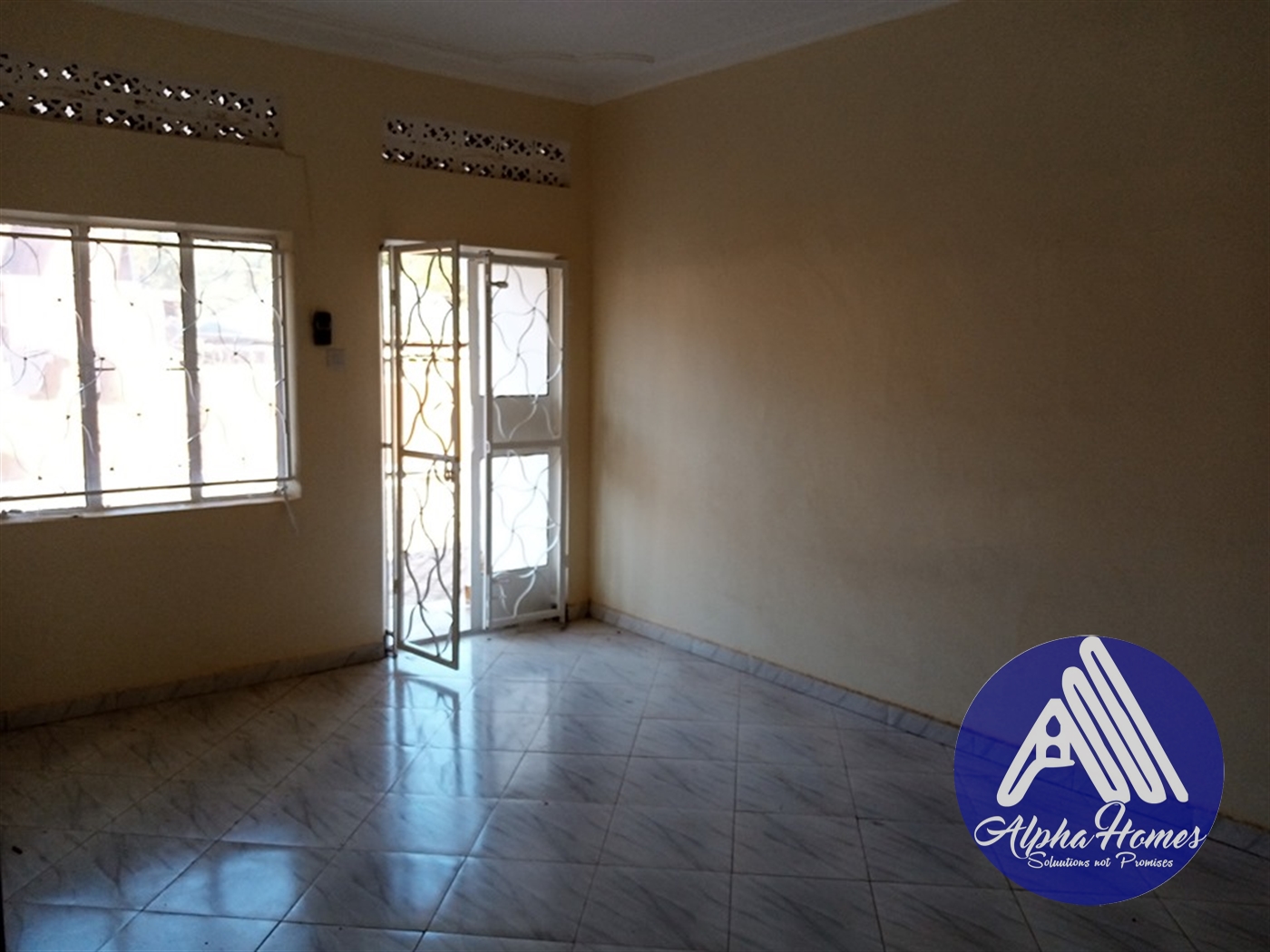 Semi Detached for rent in Kyaliwajjala Wakiso