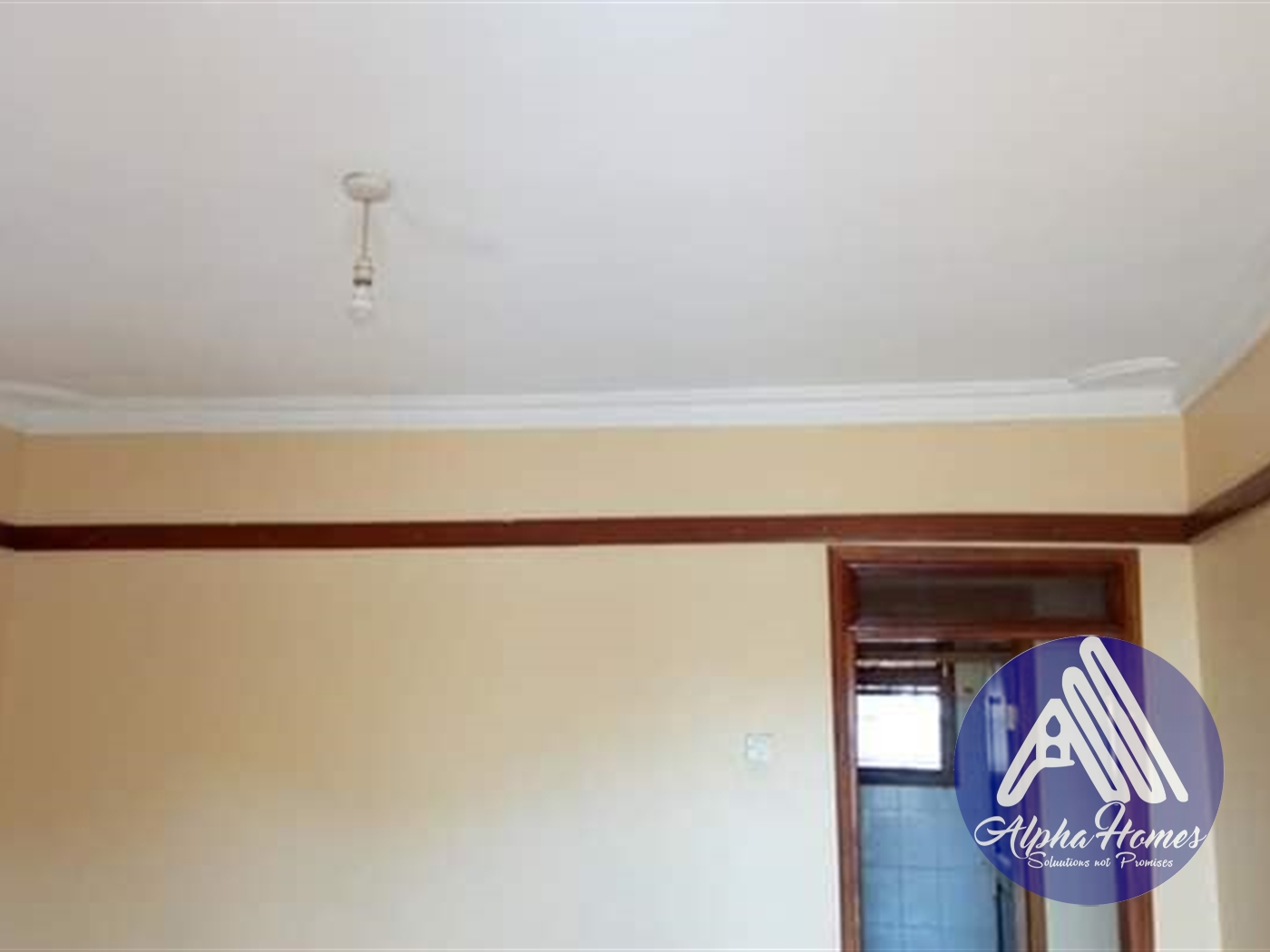 Semi Detached for rent in Kyanja Kampala