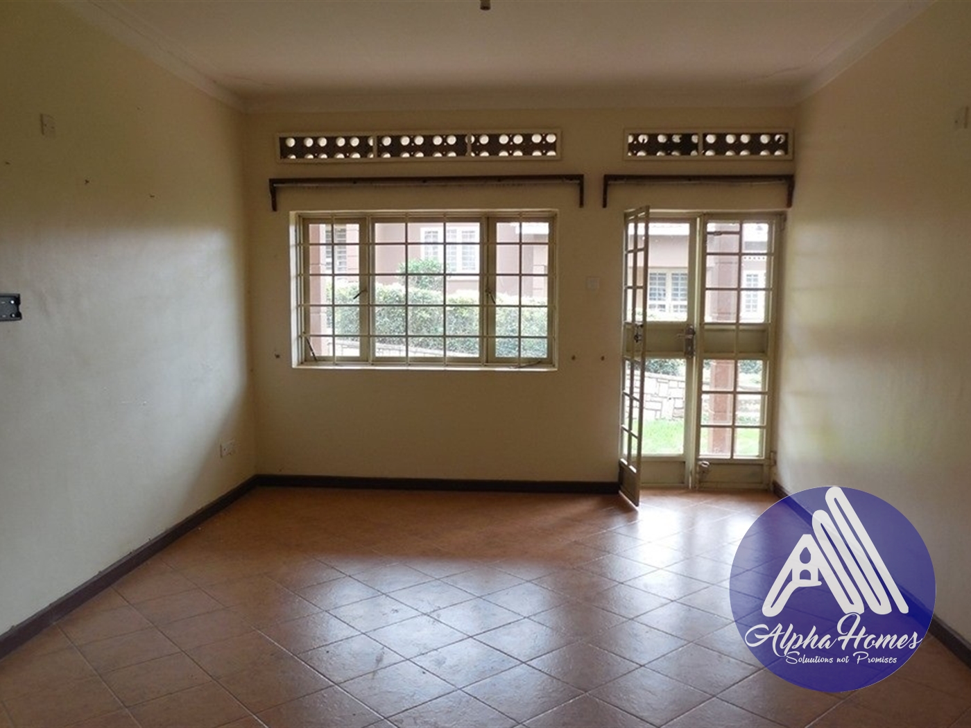 Semi Detached for rent in Bweyogerere Wakiso