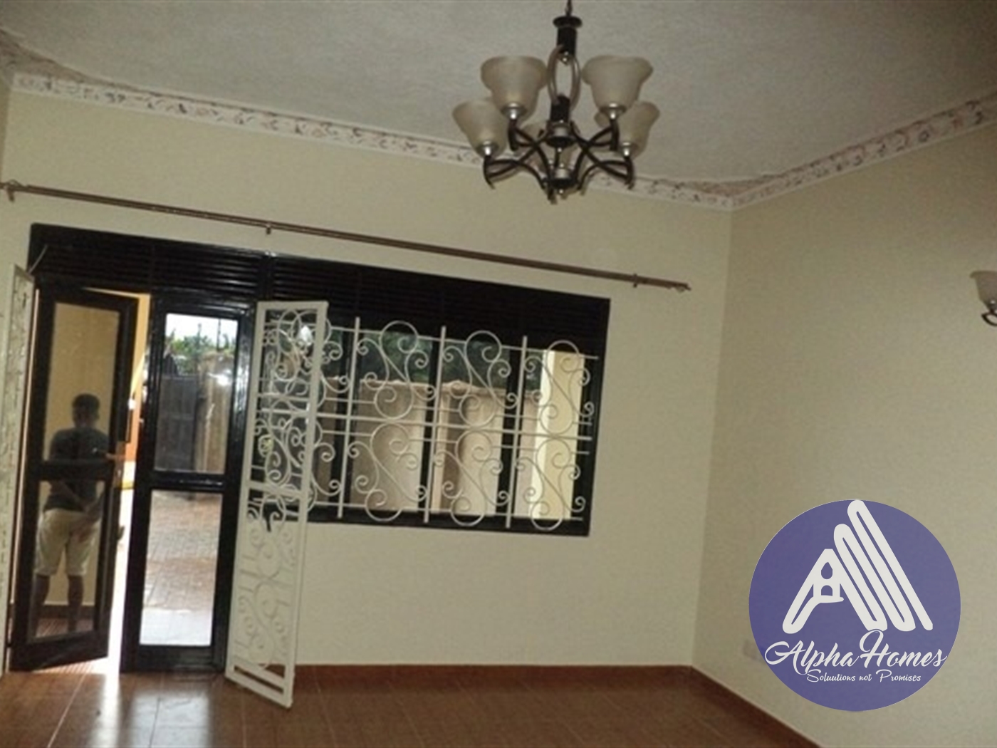 Semi Detached for rent in Kisaasi Kampala