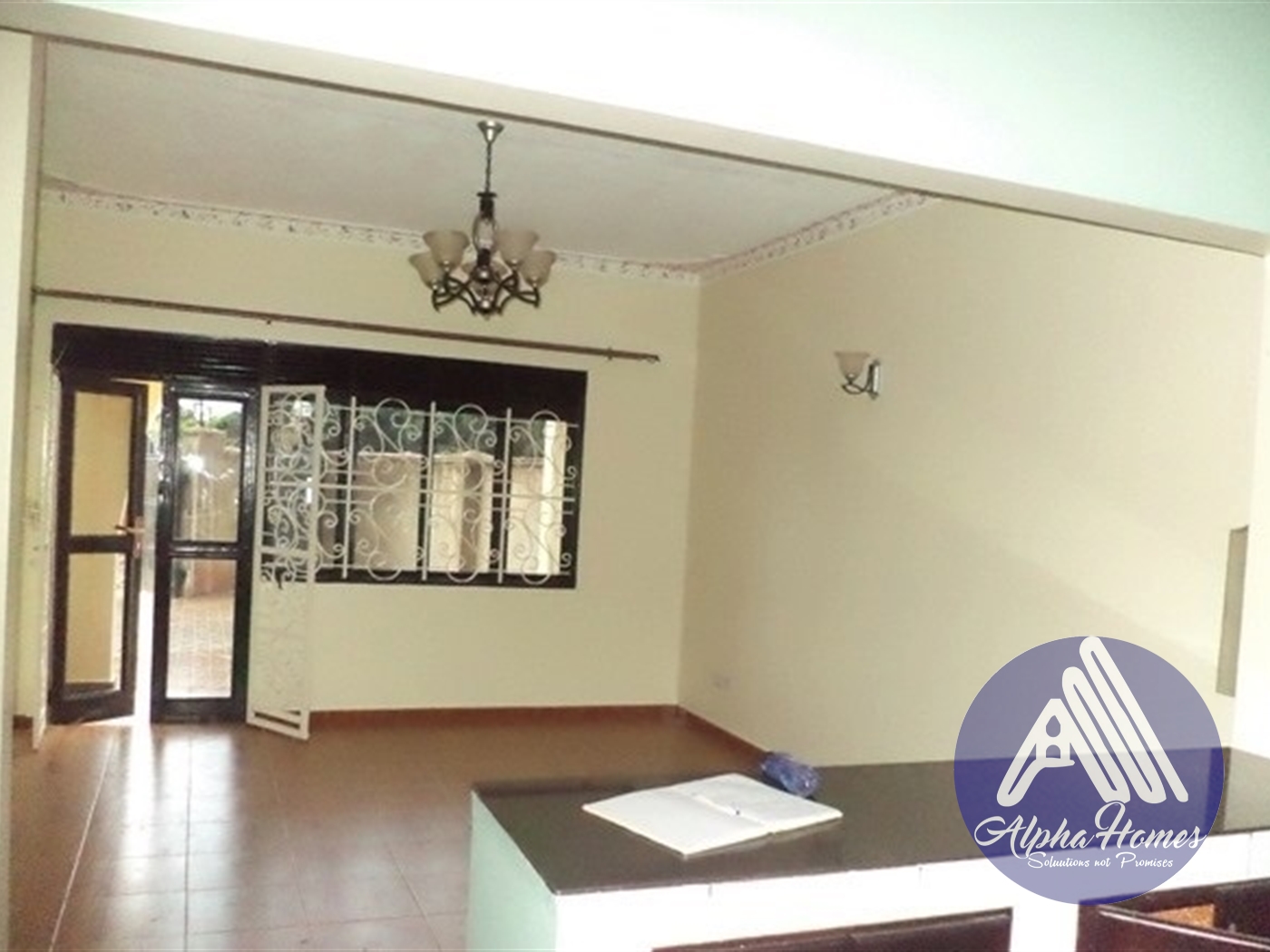 Semi Detached for rent in Kisaasi Kampala