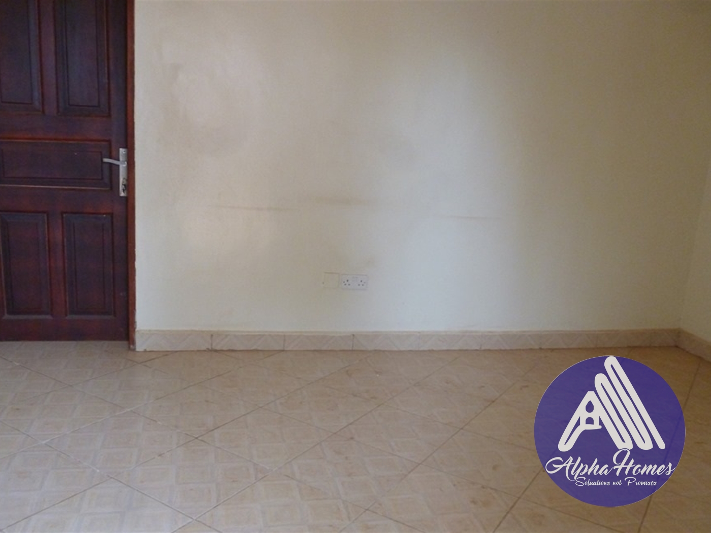 Semi Detached for rent in Kyaliwajjala Wakiso