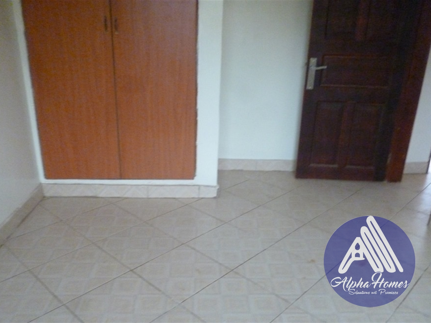 Semi Detached for rent in Kyaliwajjala Wakiso