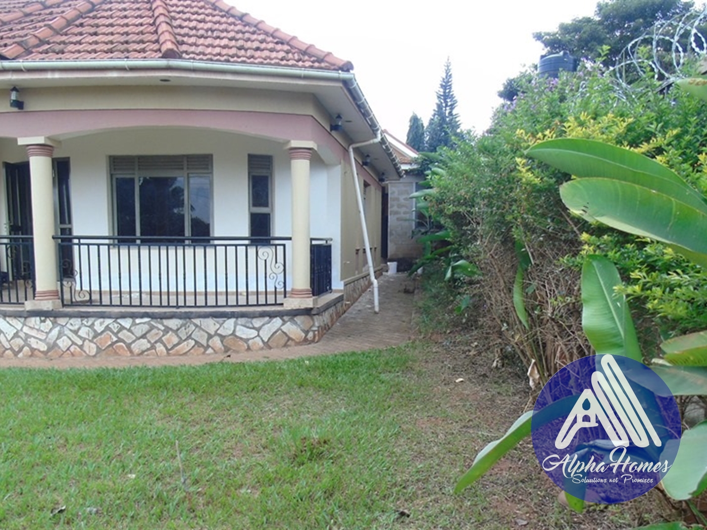 Bungalow for rent in Naalya Kampala