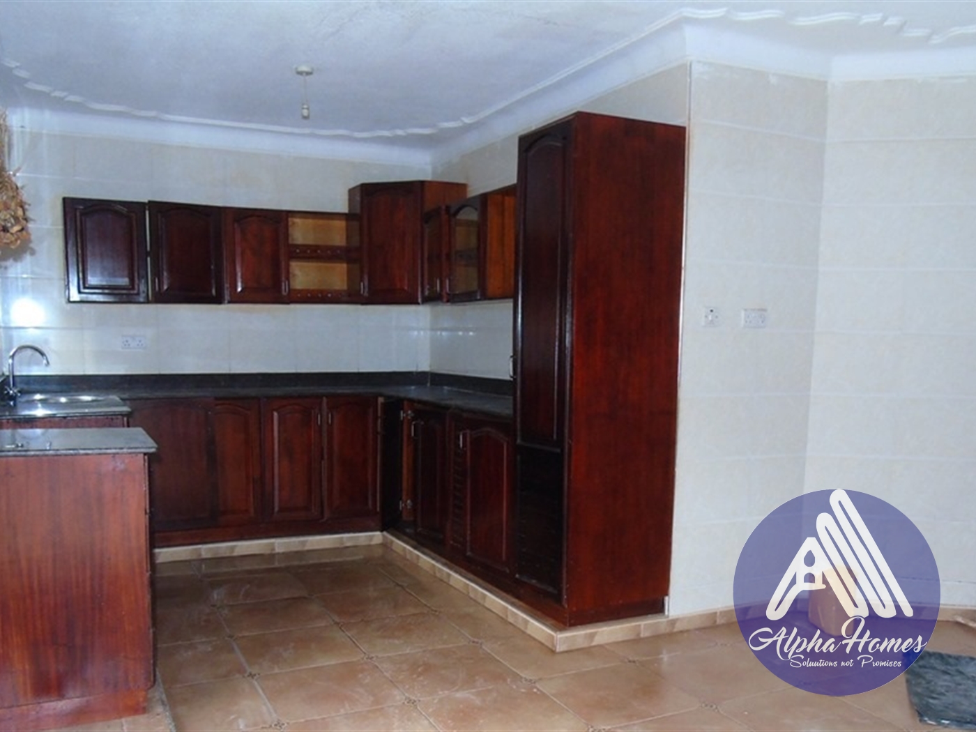 Bungalow for rent in Naalya Kampala